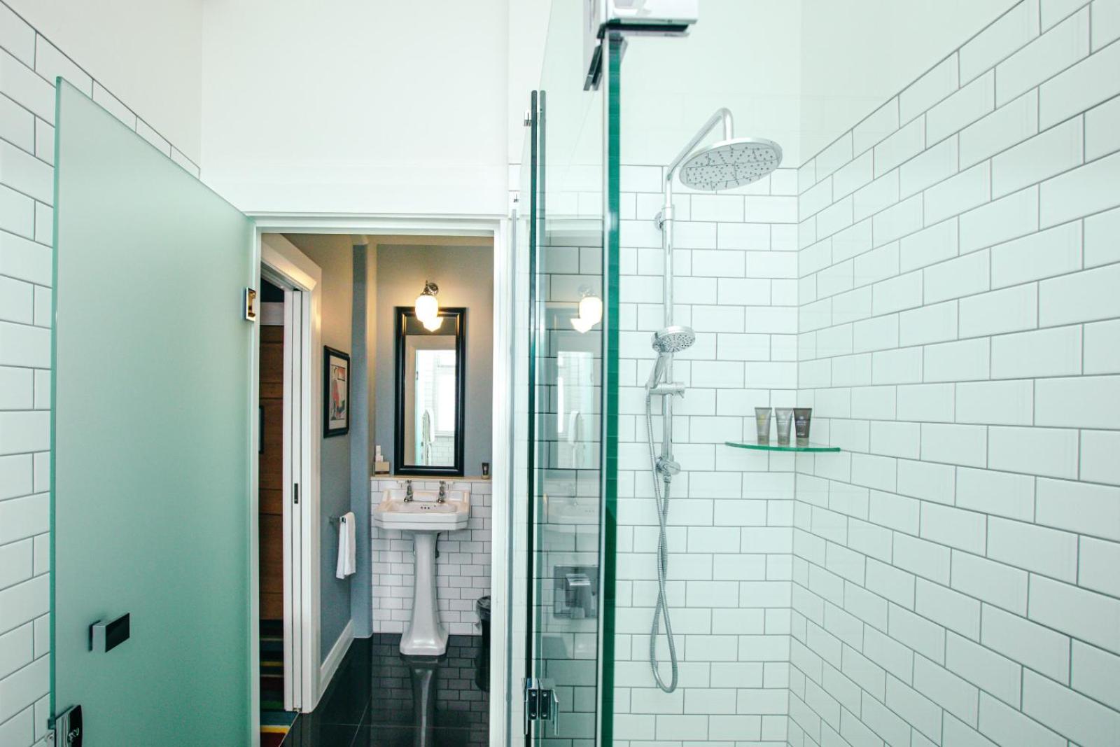 Jean Batten Suite - Photo 7