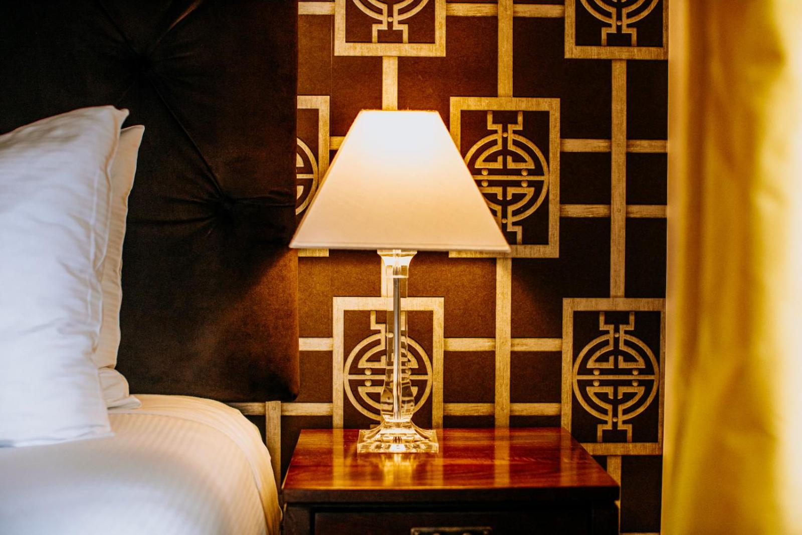 Superior King Room - Photo 4