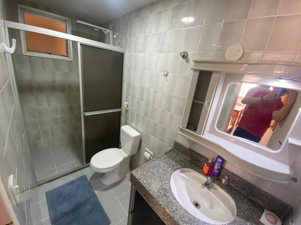 One-Bedroom Apartment - Photo 12