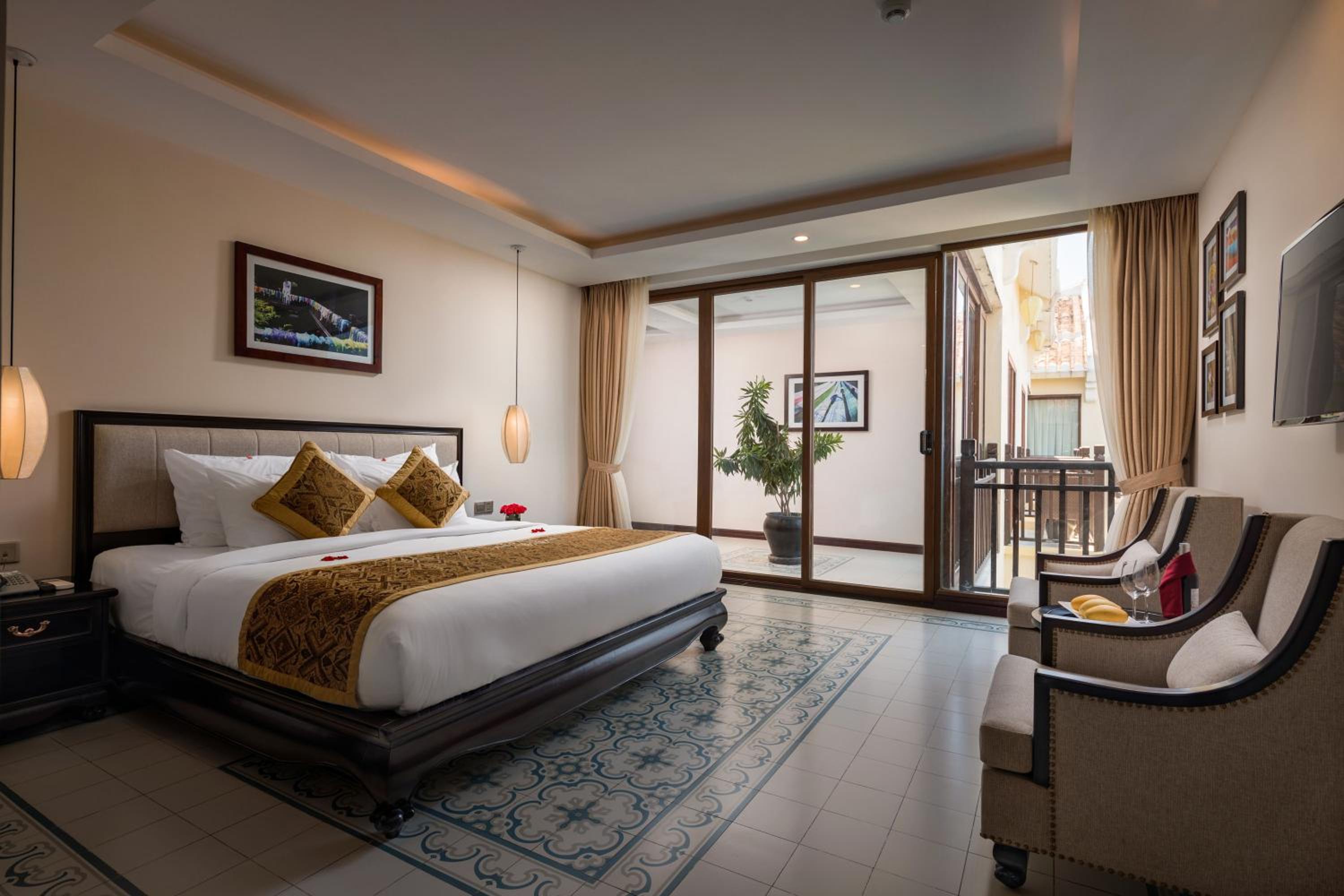 Deluxe Double or Twin Room photo 1