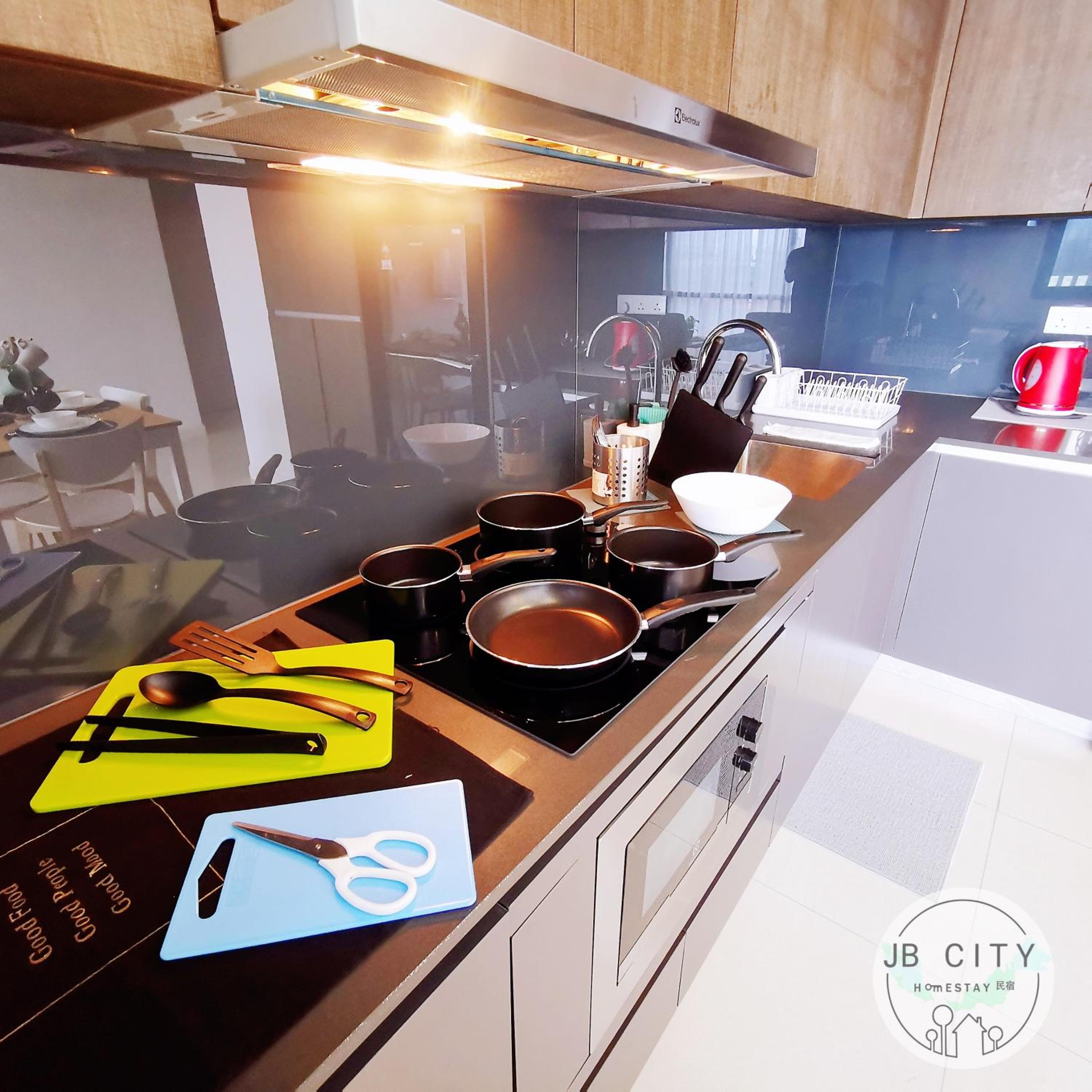 Two-Bedroom Apartment - Photo 8