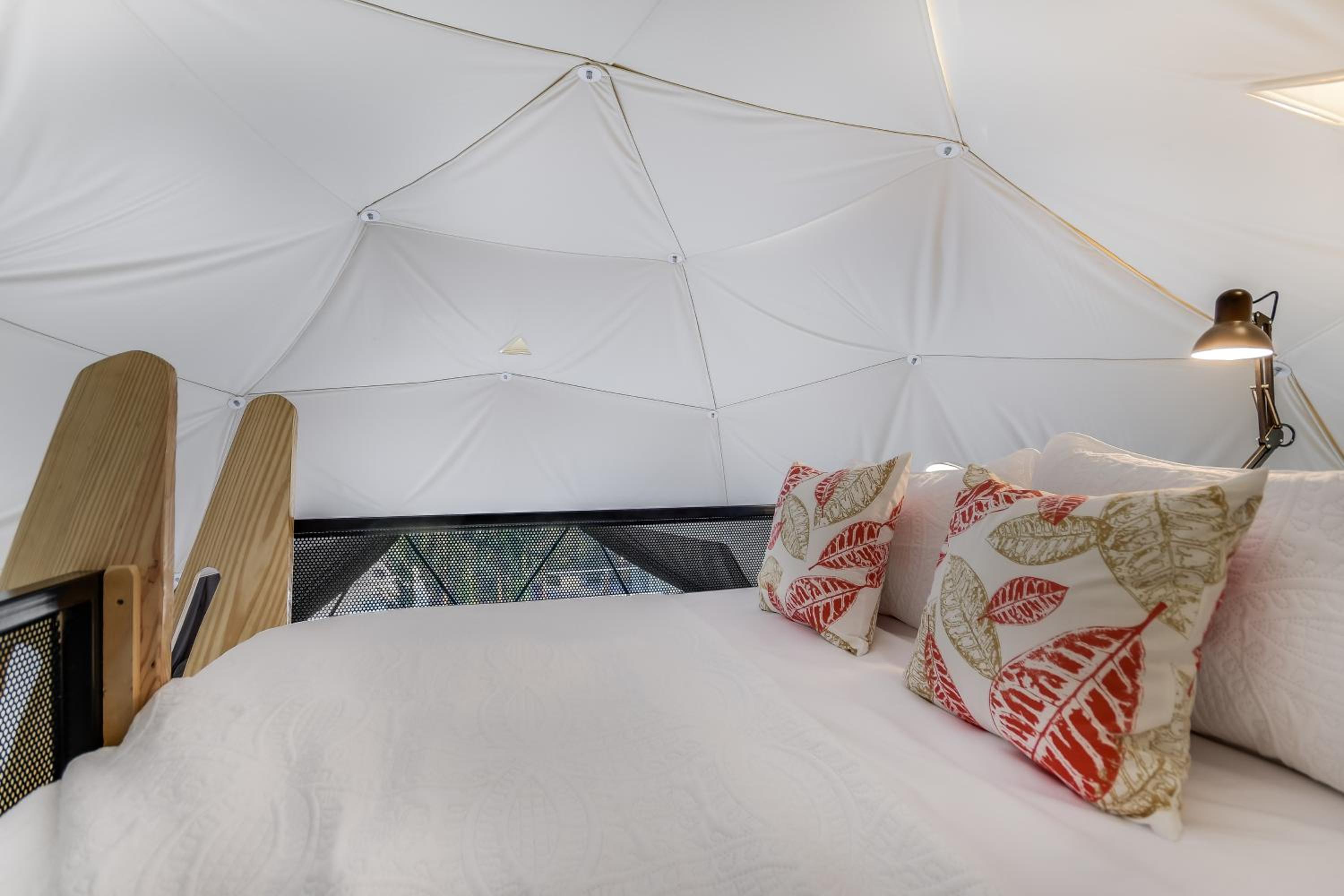 Deluxe-Plus Tent - Photo 1