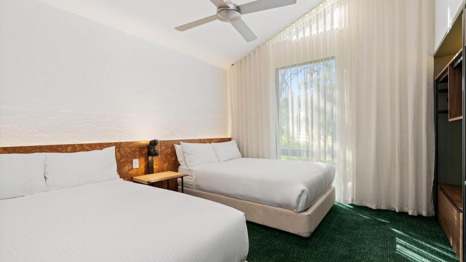 Two Bedroom Banksia Apartment photo 3