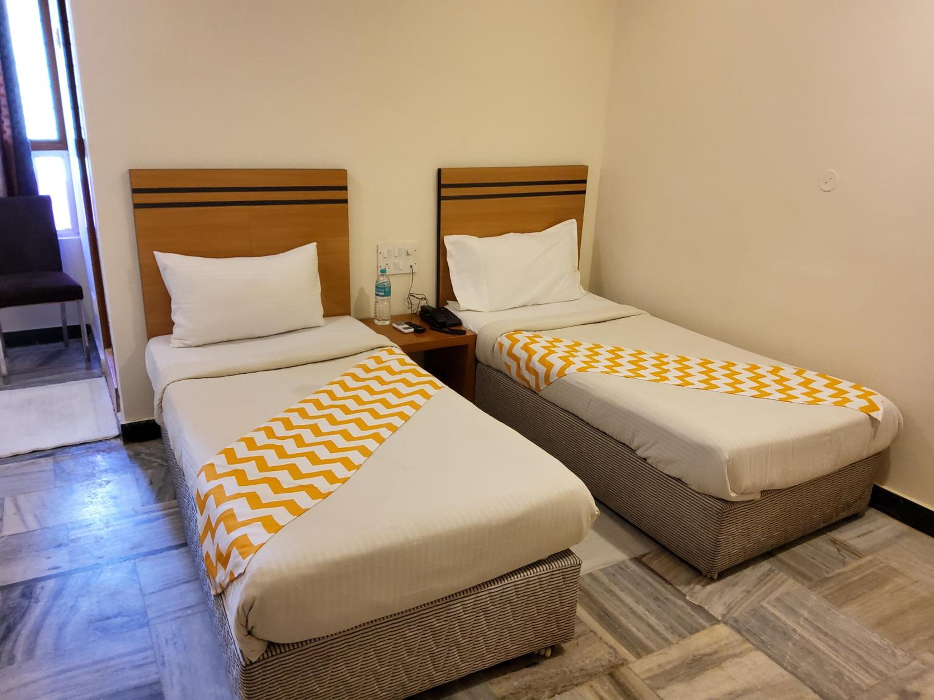 Deluxe Twin Room - Photo 3