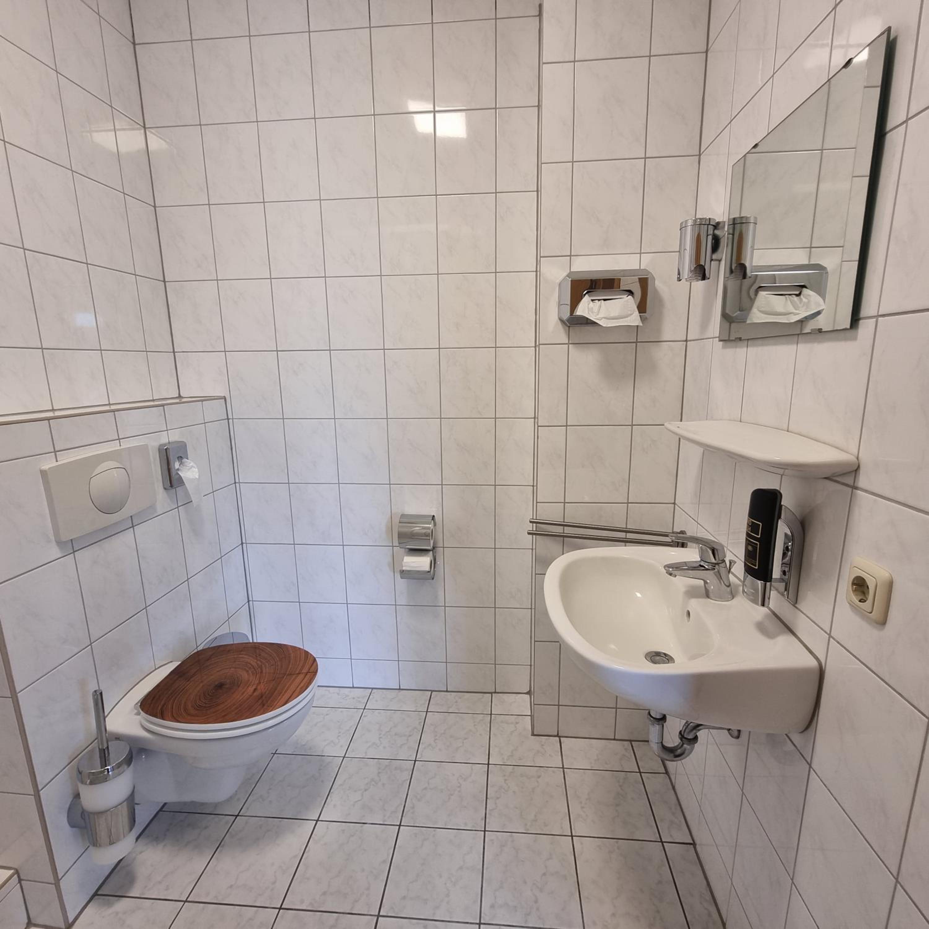 Single Room photo 3