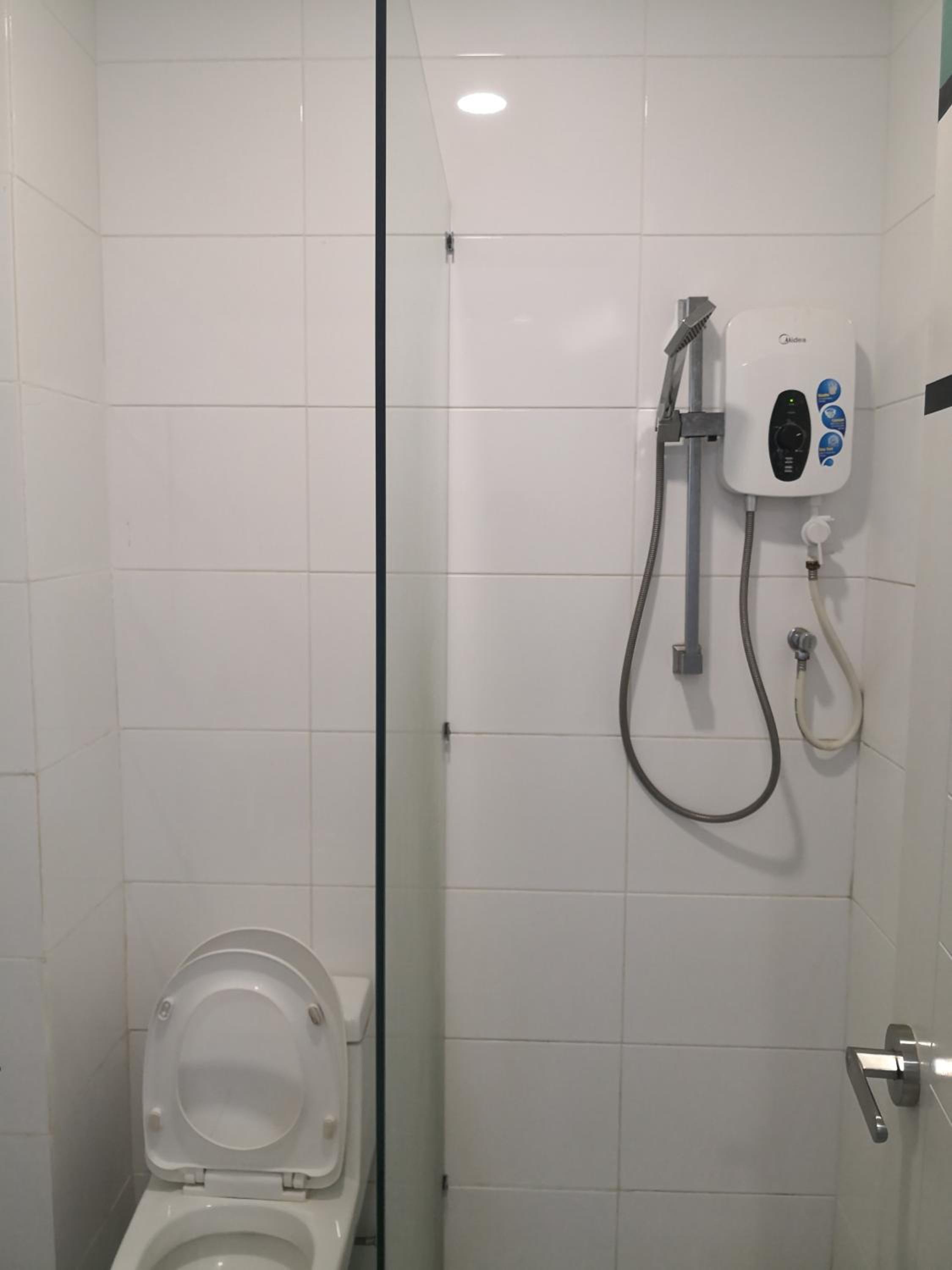 Two-Bedroom Apartment - Photo 20