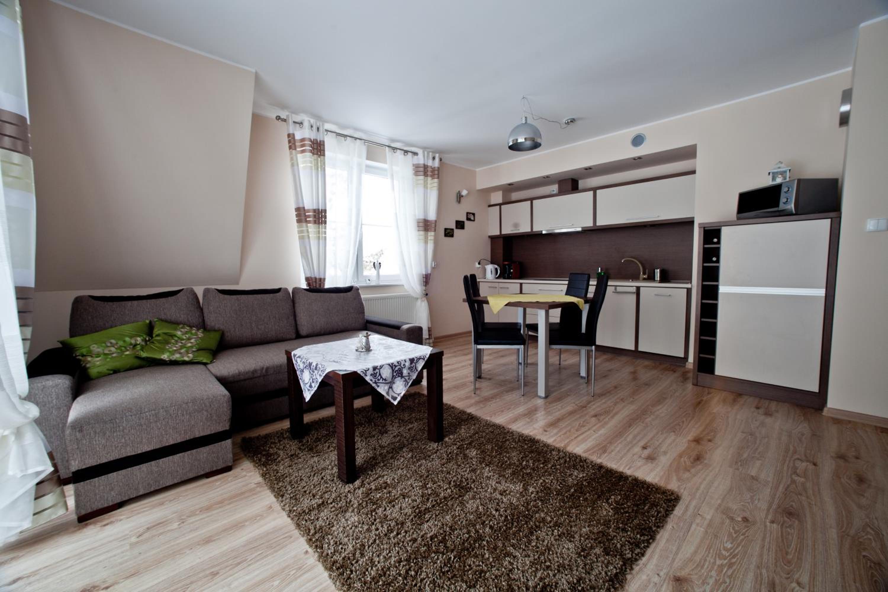 One-Bedroom Apartment photo 2