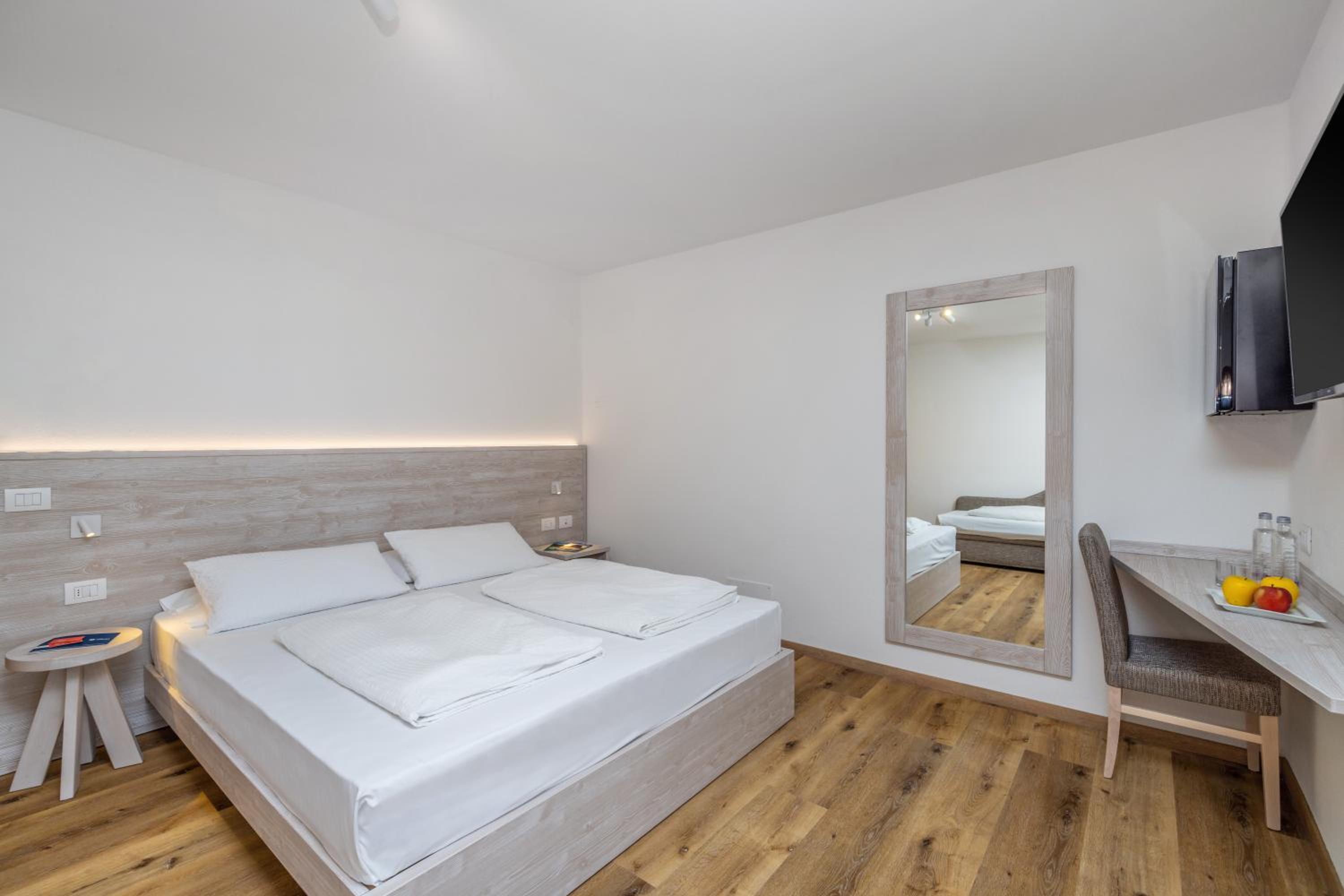 Deluxe Triple Room photo 1