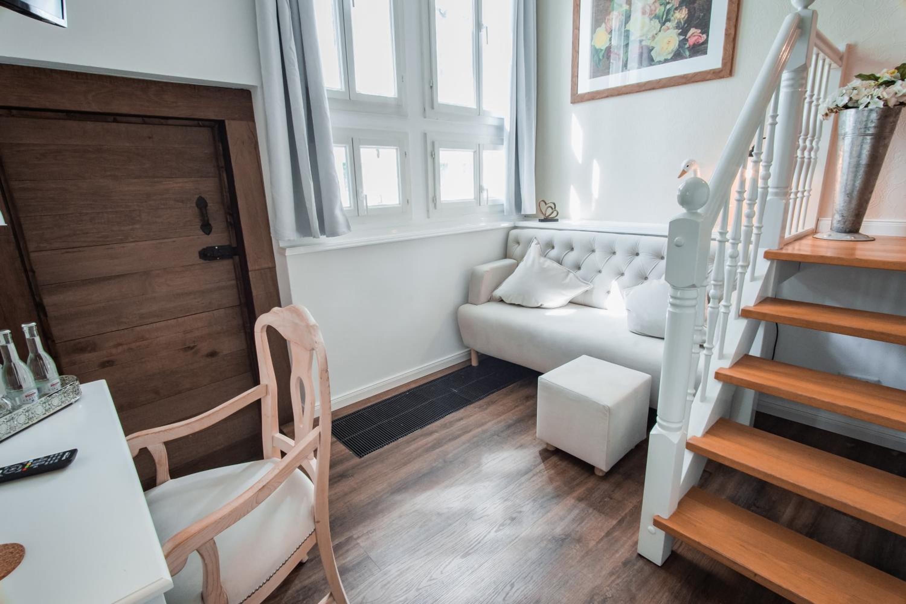 Duplex Suite - Photo 7