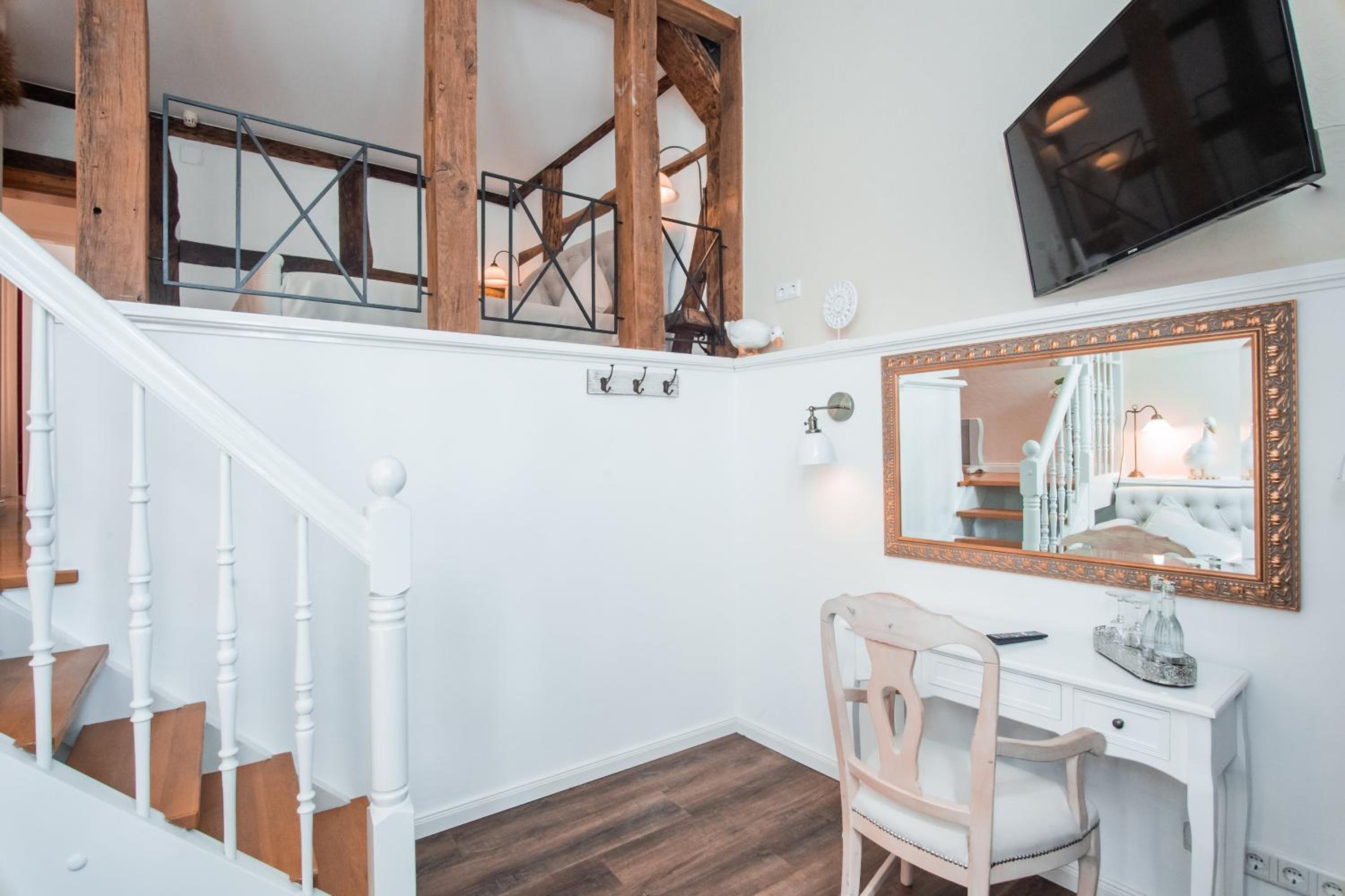 Duplex Suite - Photo 6