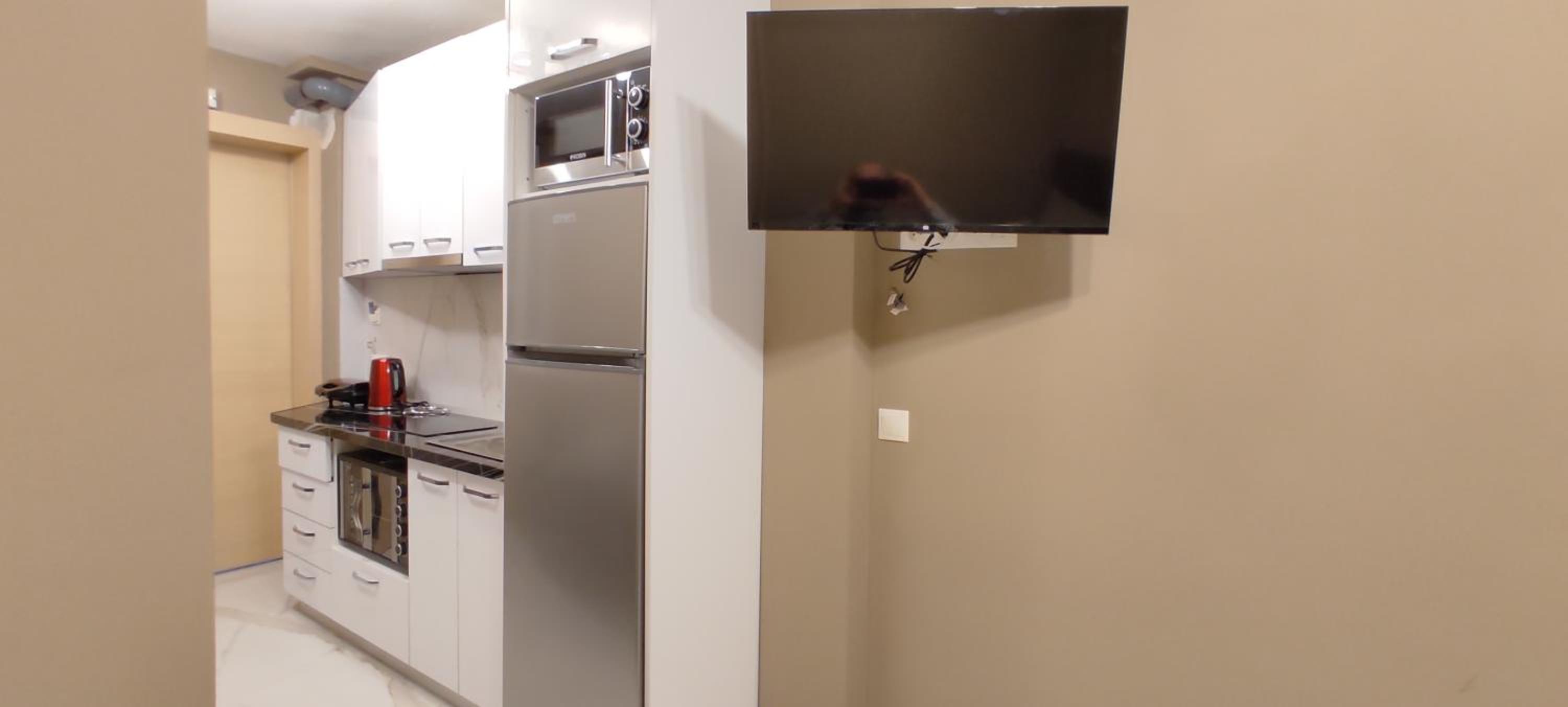 One-Bedroom Apartment - Photo 16