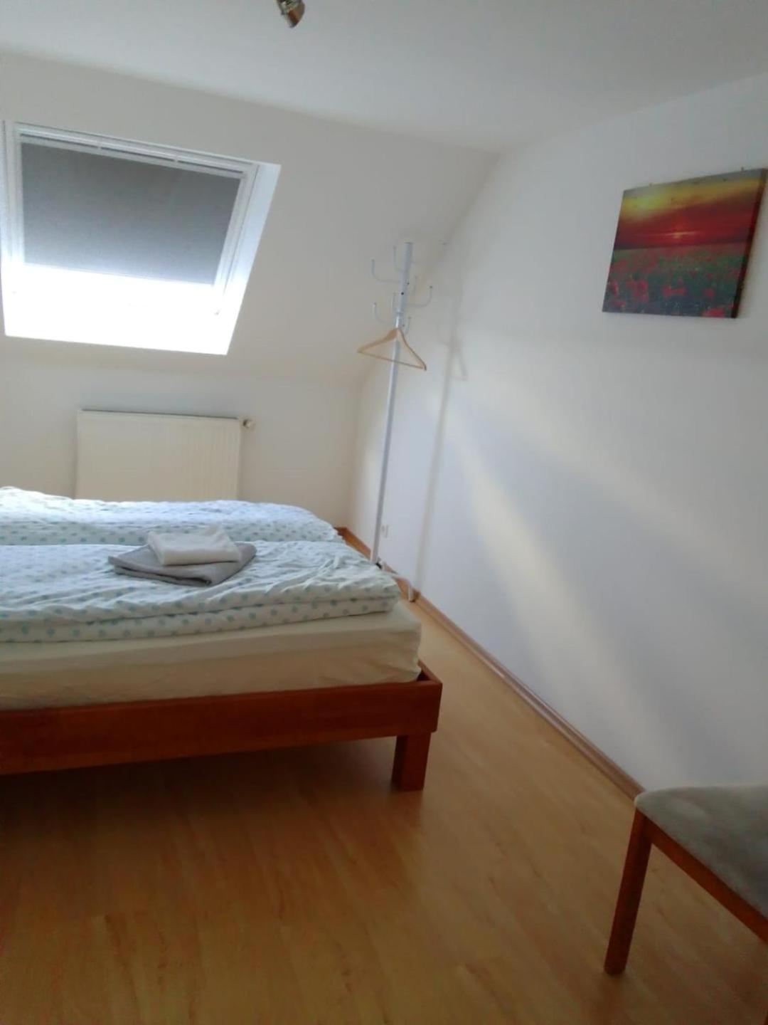 Double Room with Shared Bathroom photo 1