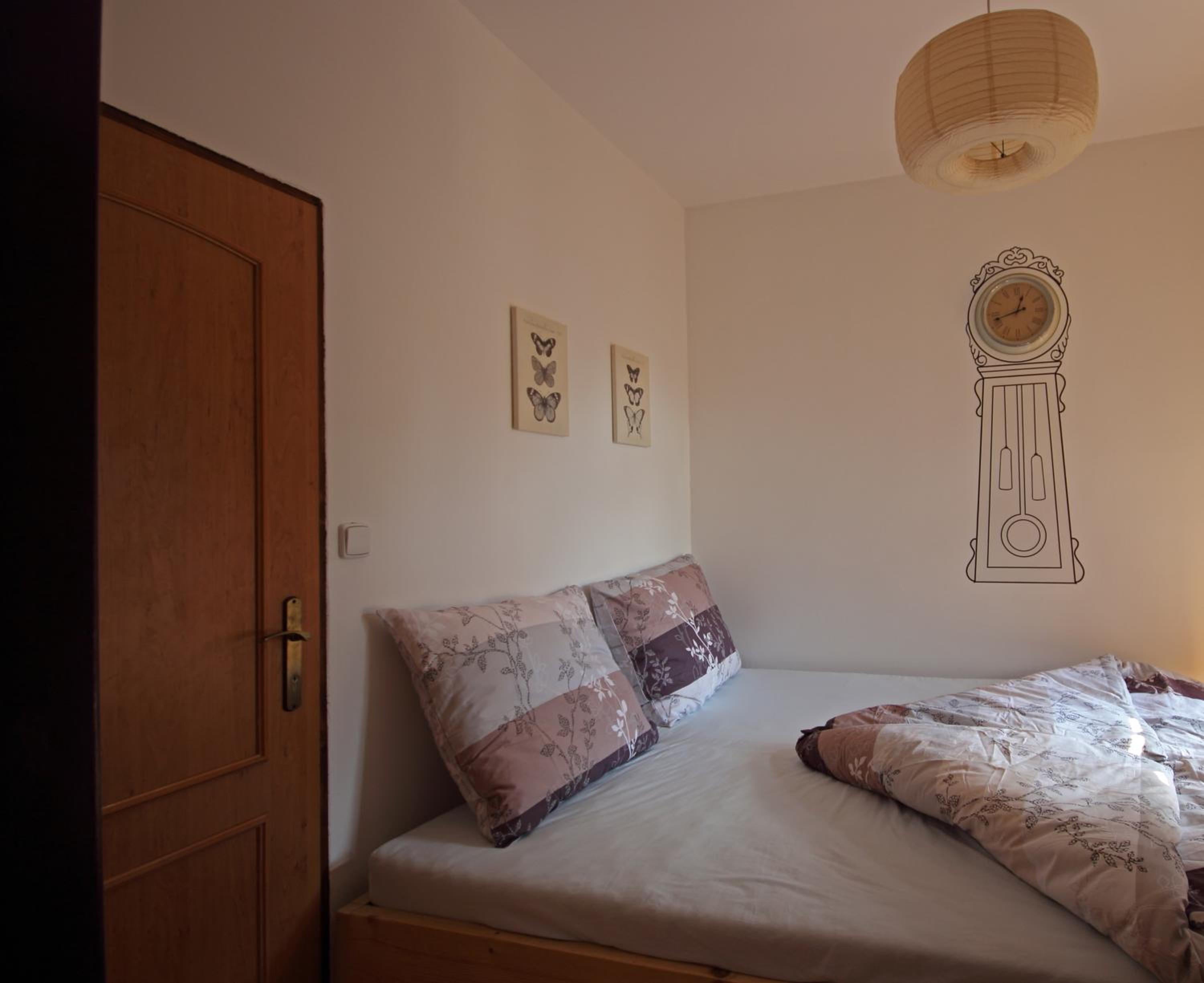 Small Double Room photo 1