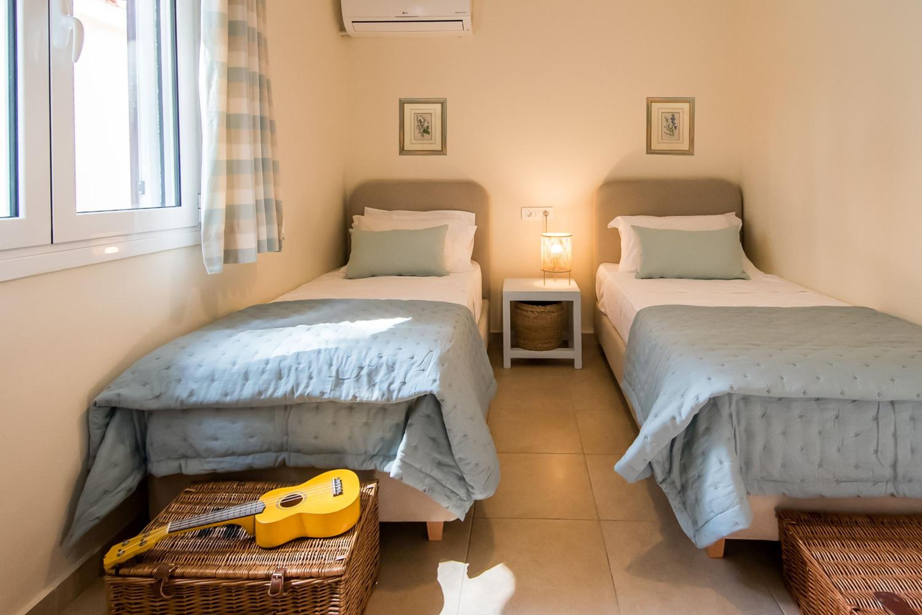 Three-Bedroom Villa photo 1
