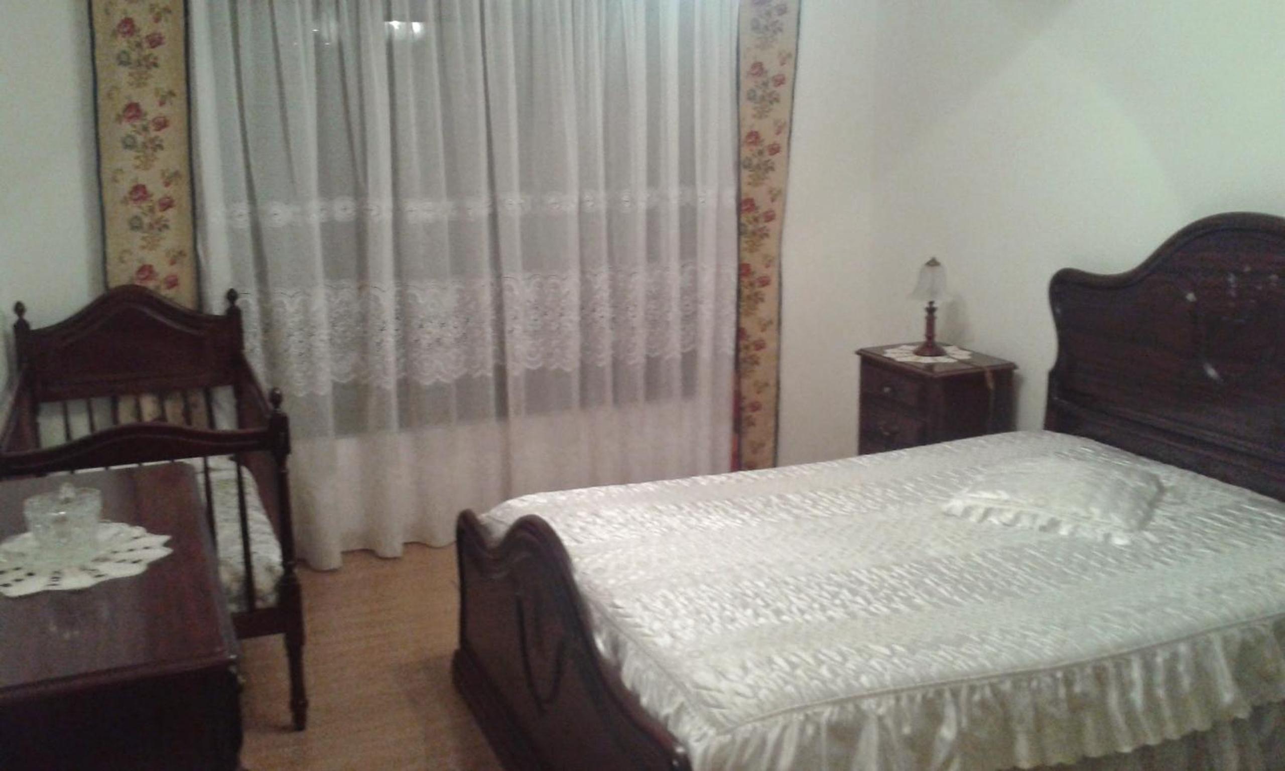 Double Room with Private Bathroom - Photo 8