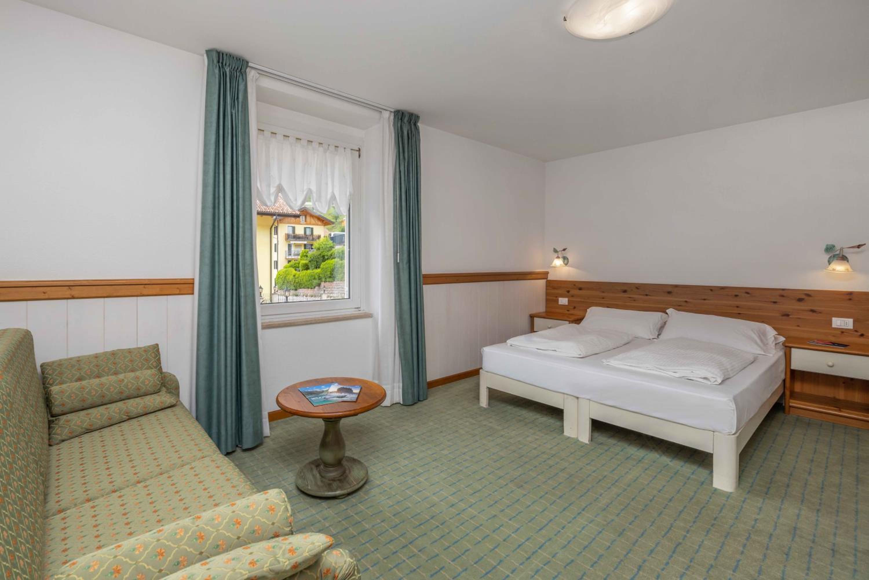 King Room with Mountain View photo 1