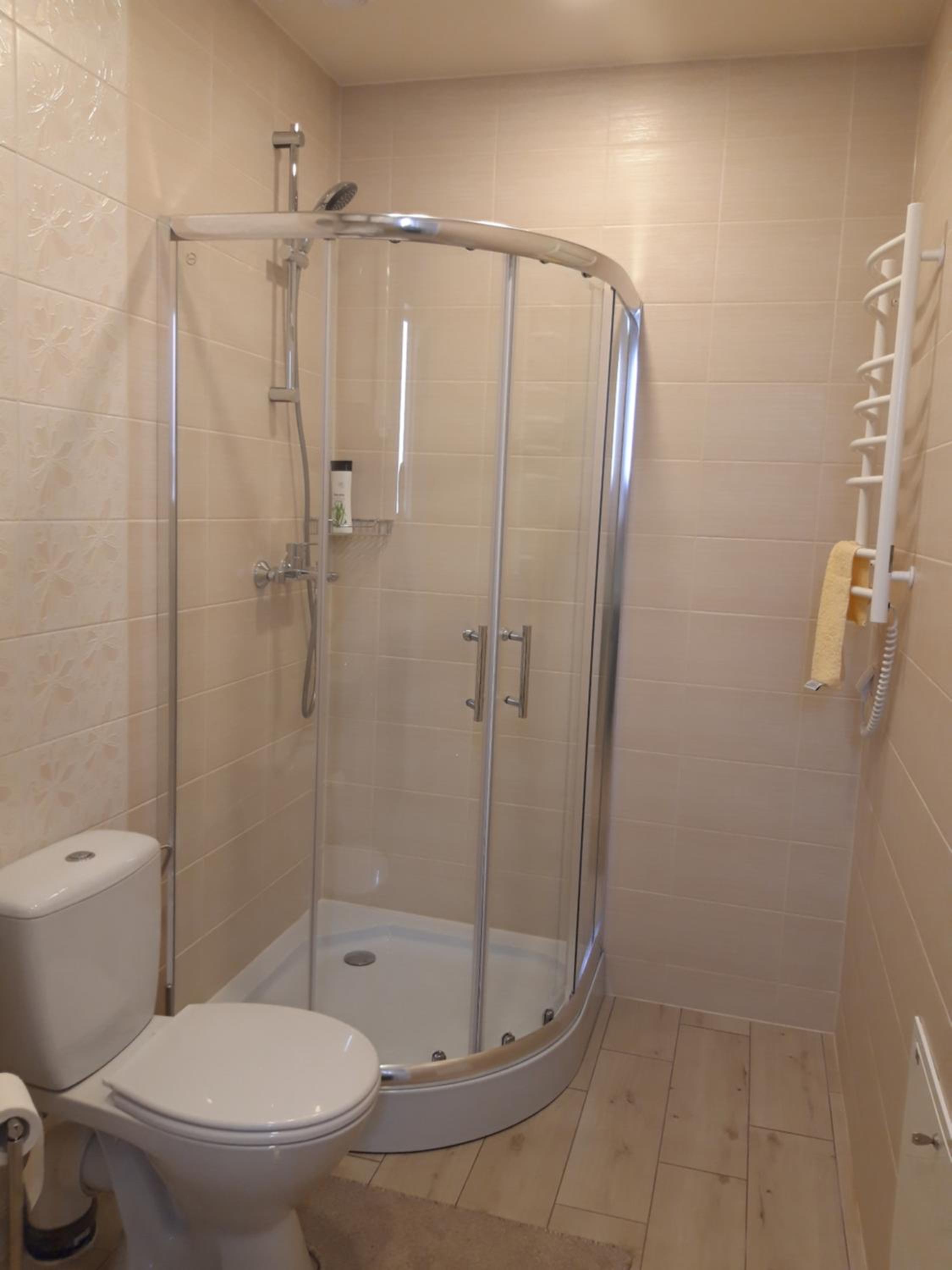 One-Bedroom Apartment - Photo 5