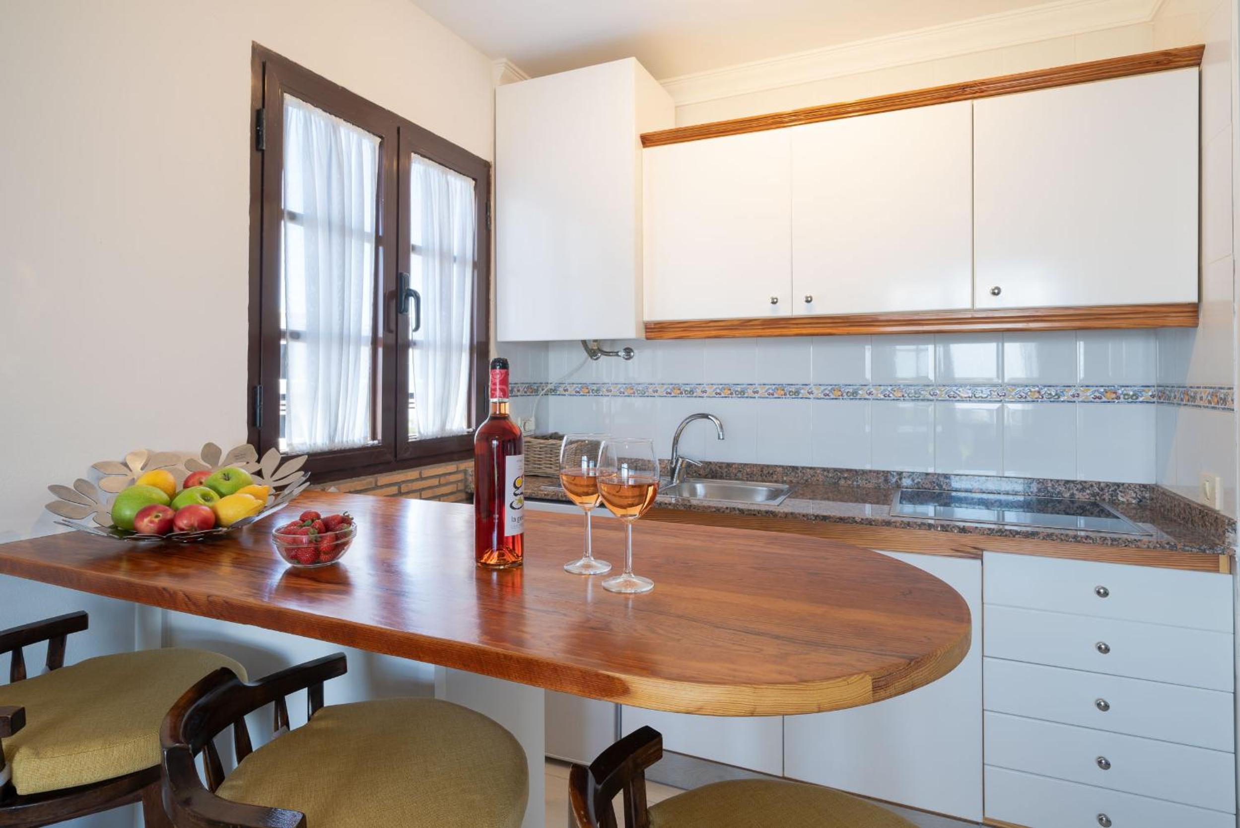 Apartment with Sea View photo 2