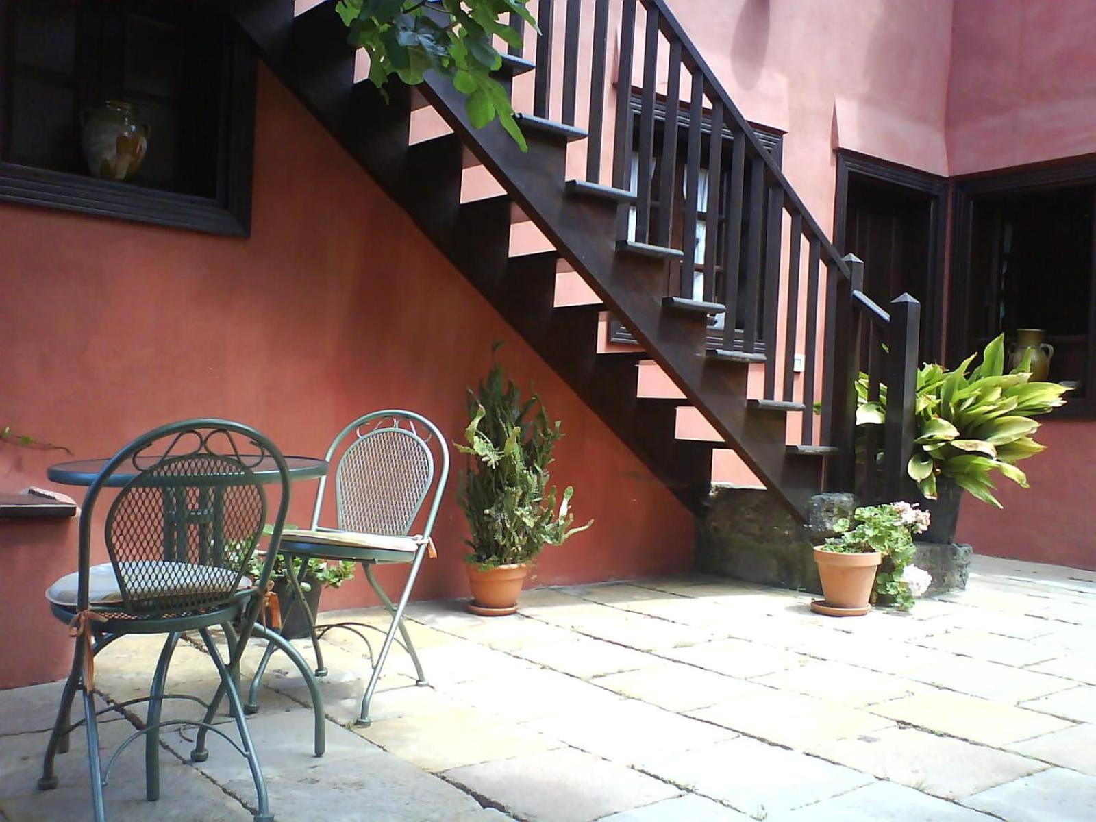 One-Bedroom Villa with Terrace