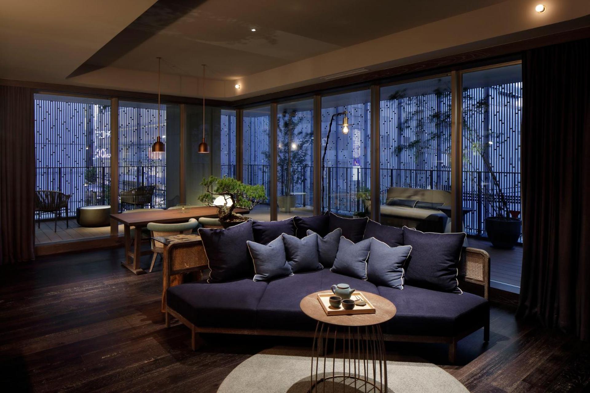 The Good Nature Suite with Lounge Access - Photo 11