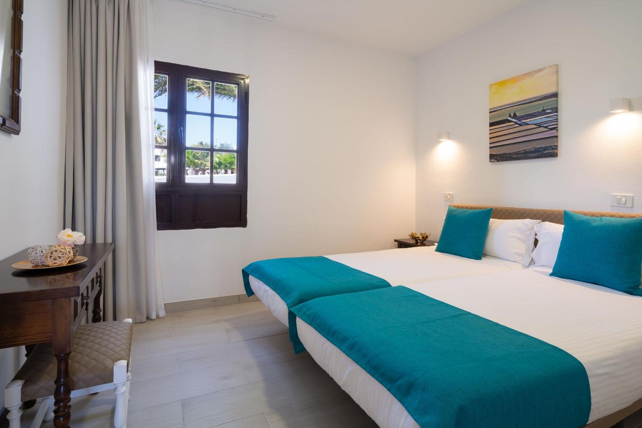 Apartment with Sea View photo 2