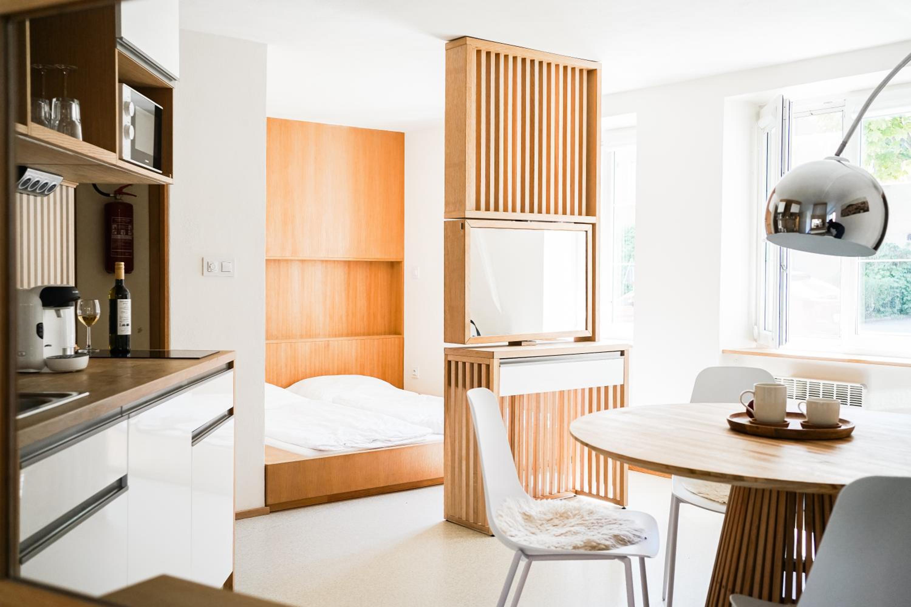 Apartment - Photo 3