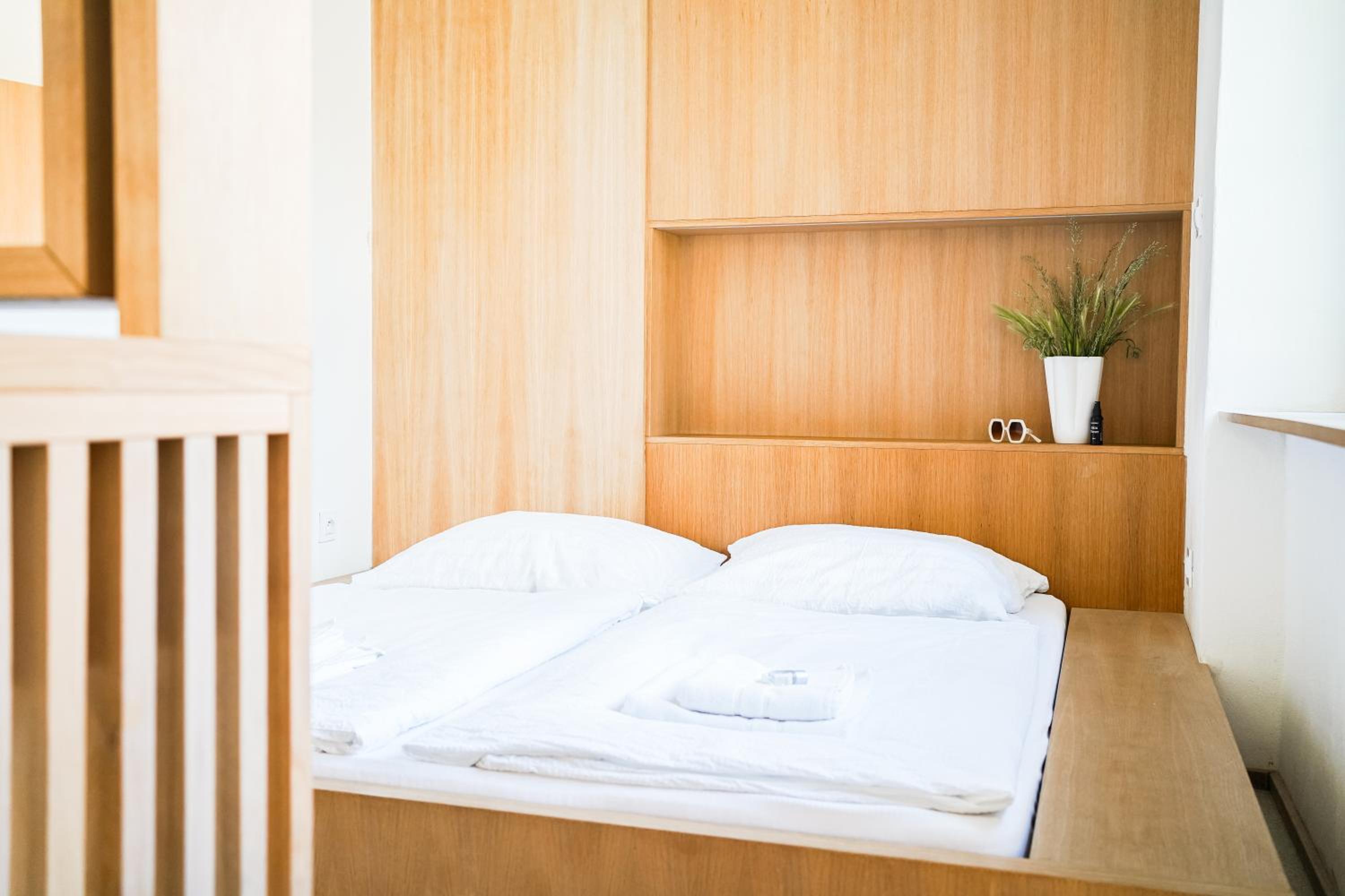 Apartment - Photo 16