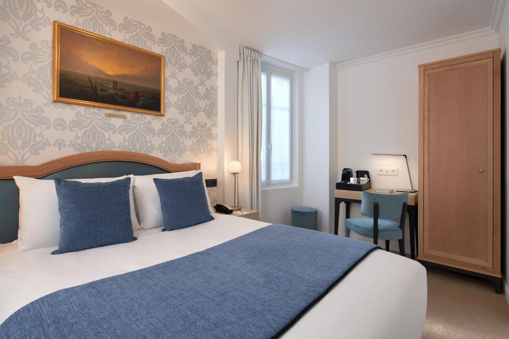 Small Double Room photo 1