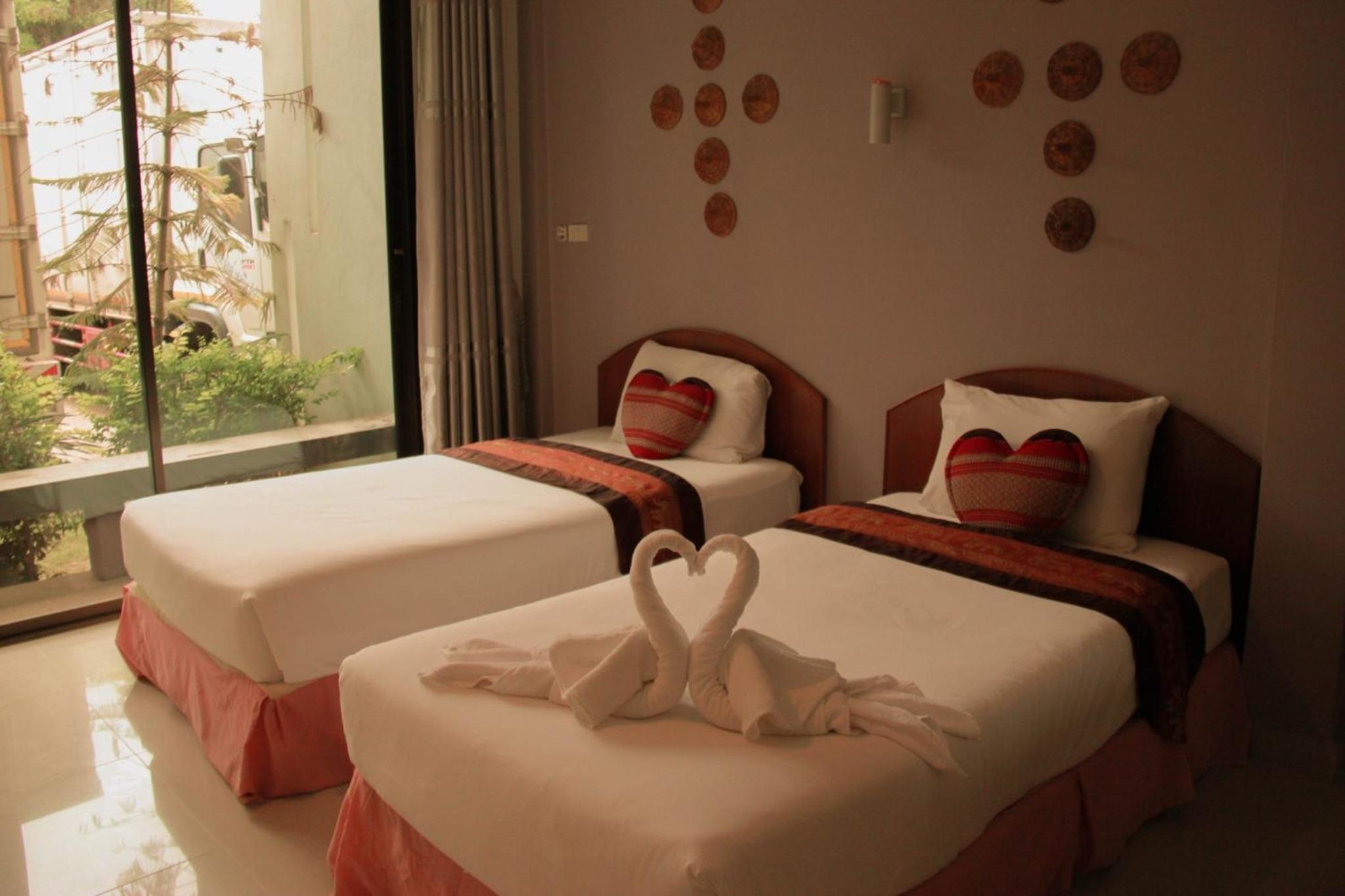 Standard Twin Room photo 2