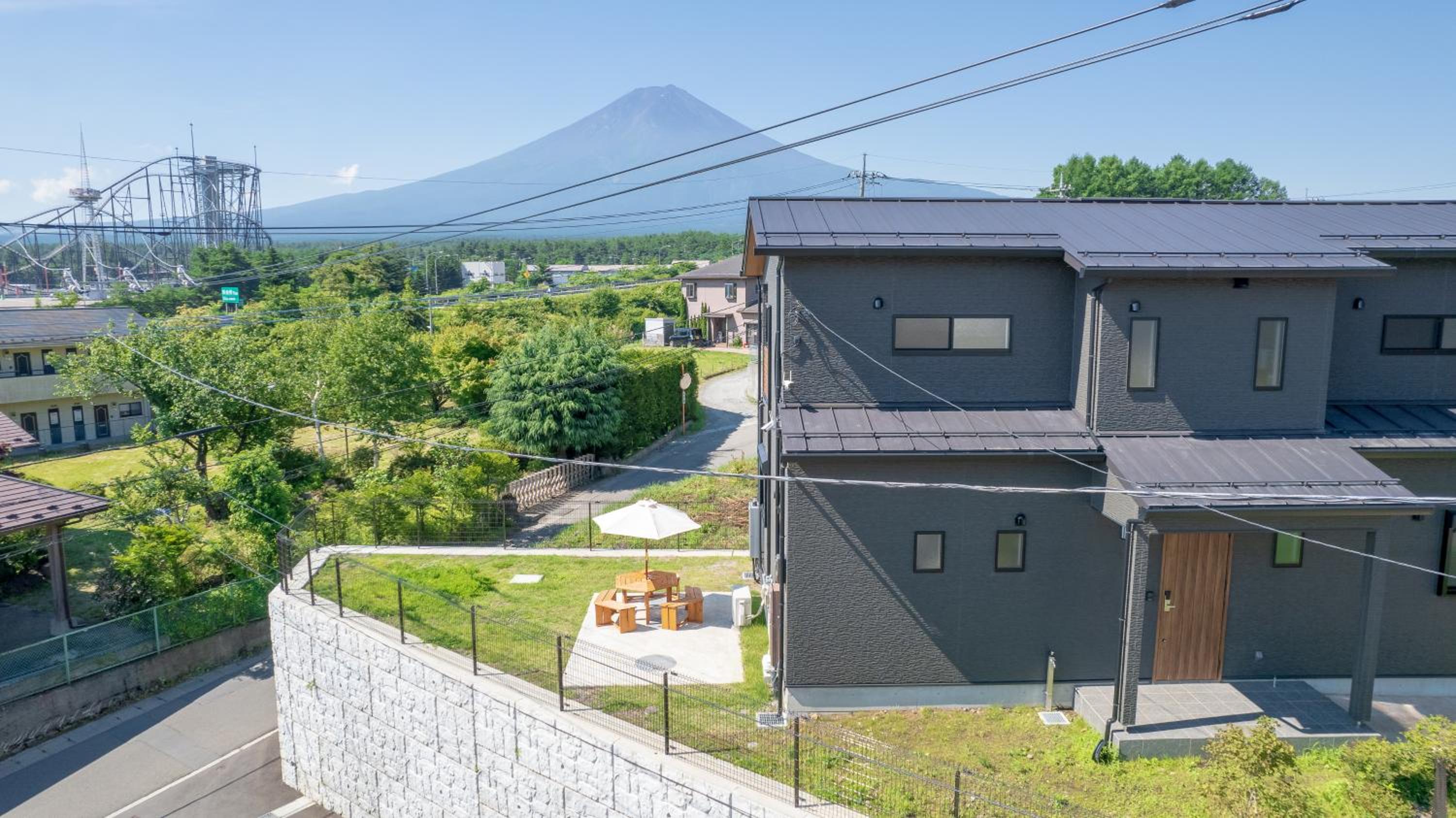 Balcony Villa with Mt. Fuji View Bath - Type A - Photo 27