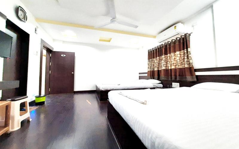 Superior Quadruple Room photo 3