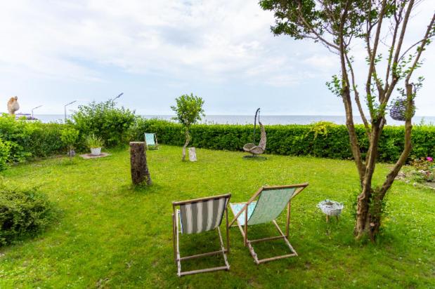 Twin Room with Sea View - Photo 18