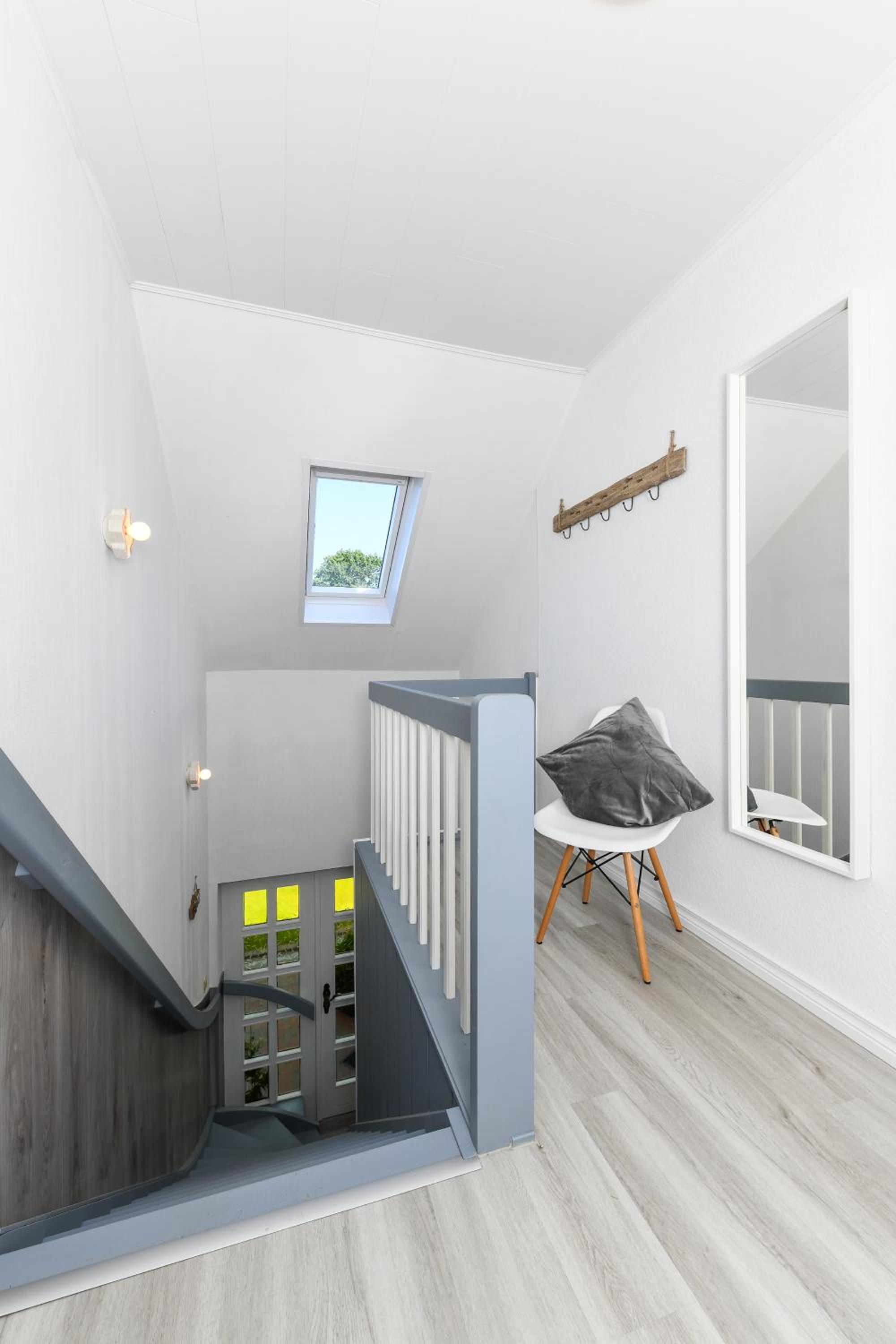 Three-Bedroom Apartment photo 1
