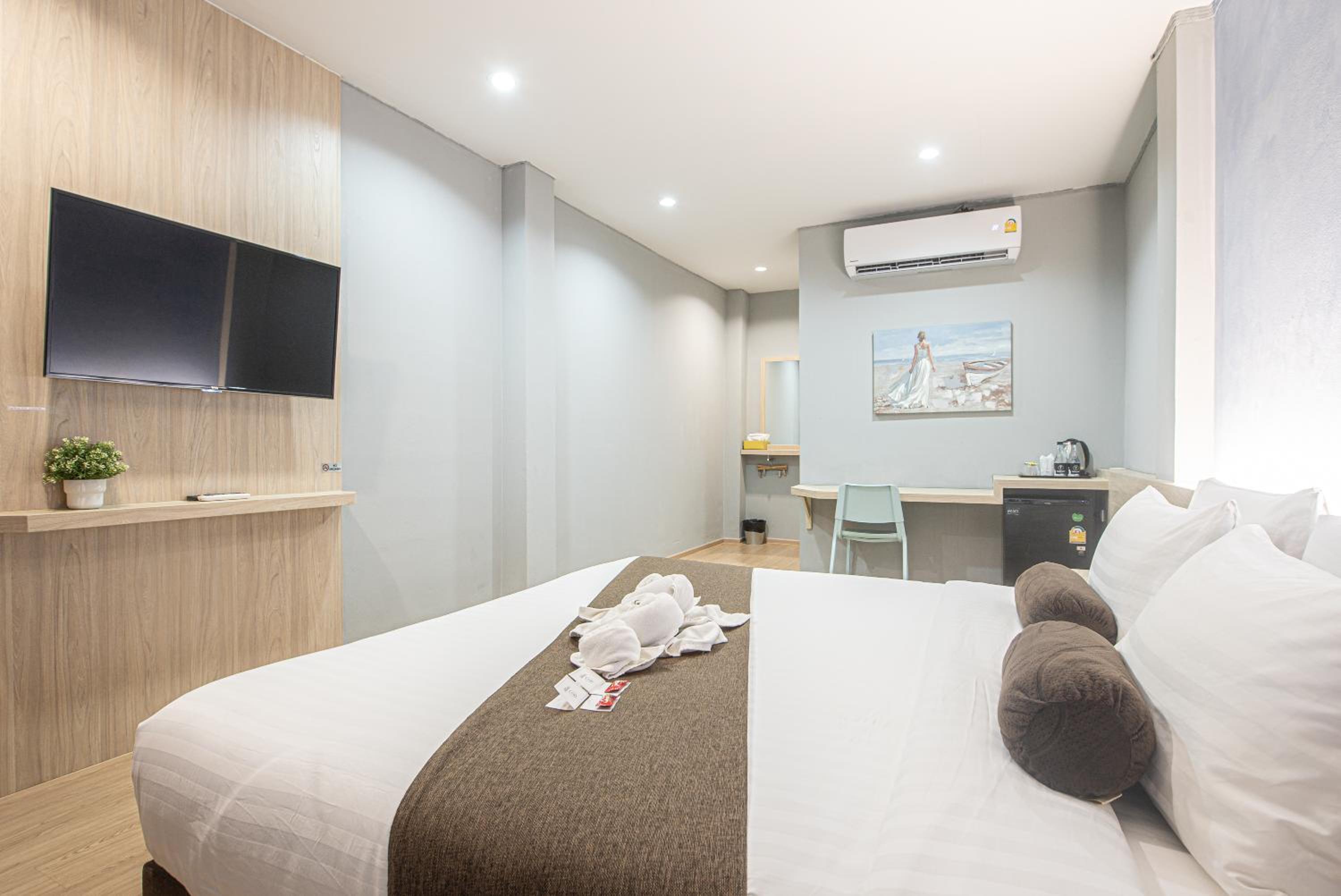 Deluxe Double Room - Photo 2