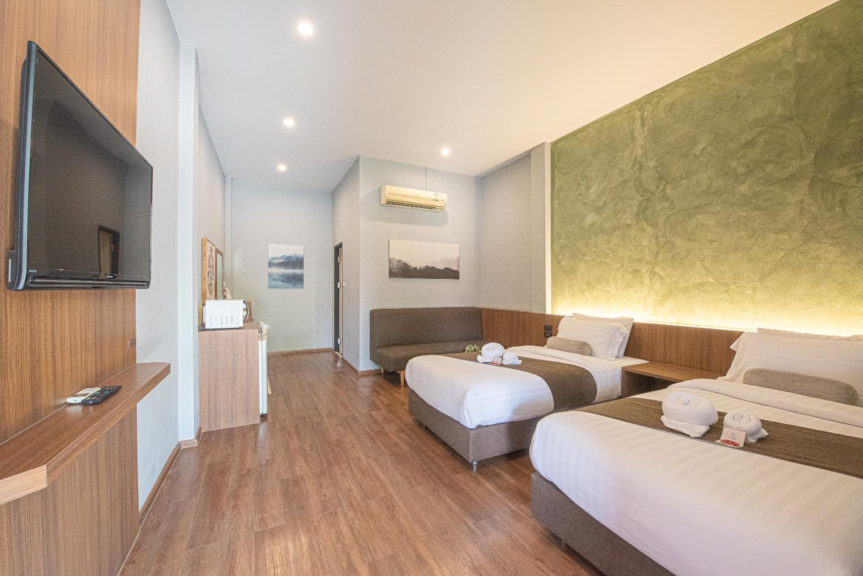 Twin Room - Photo 1