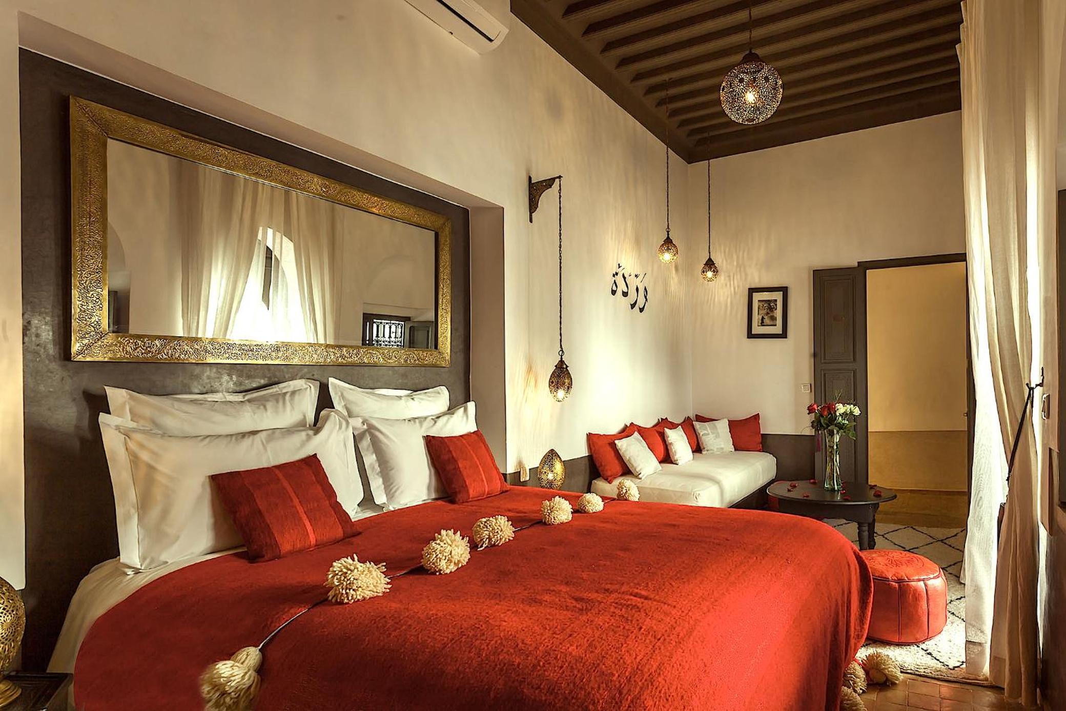 Suite with Balcony (WARDA)
