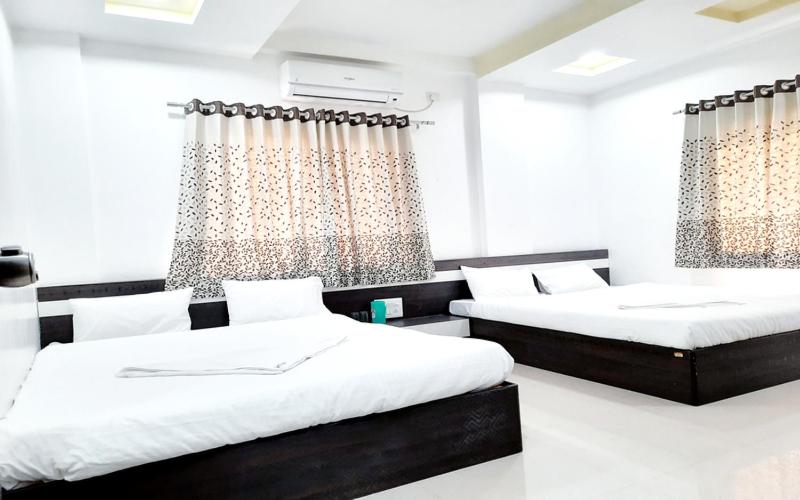 Superior Quadruple Room photo 2