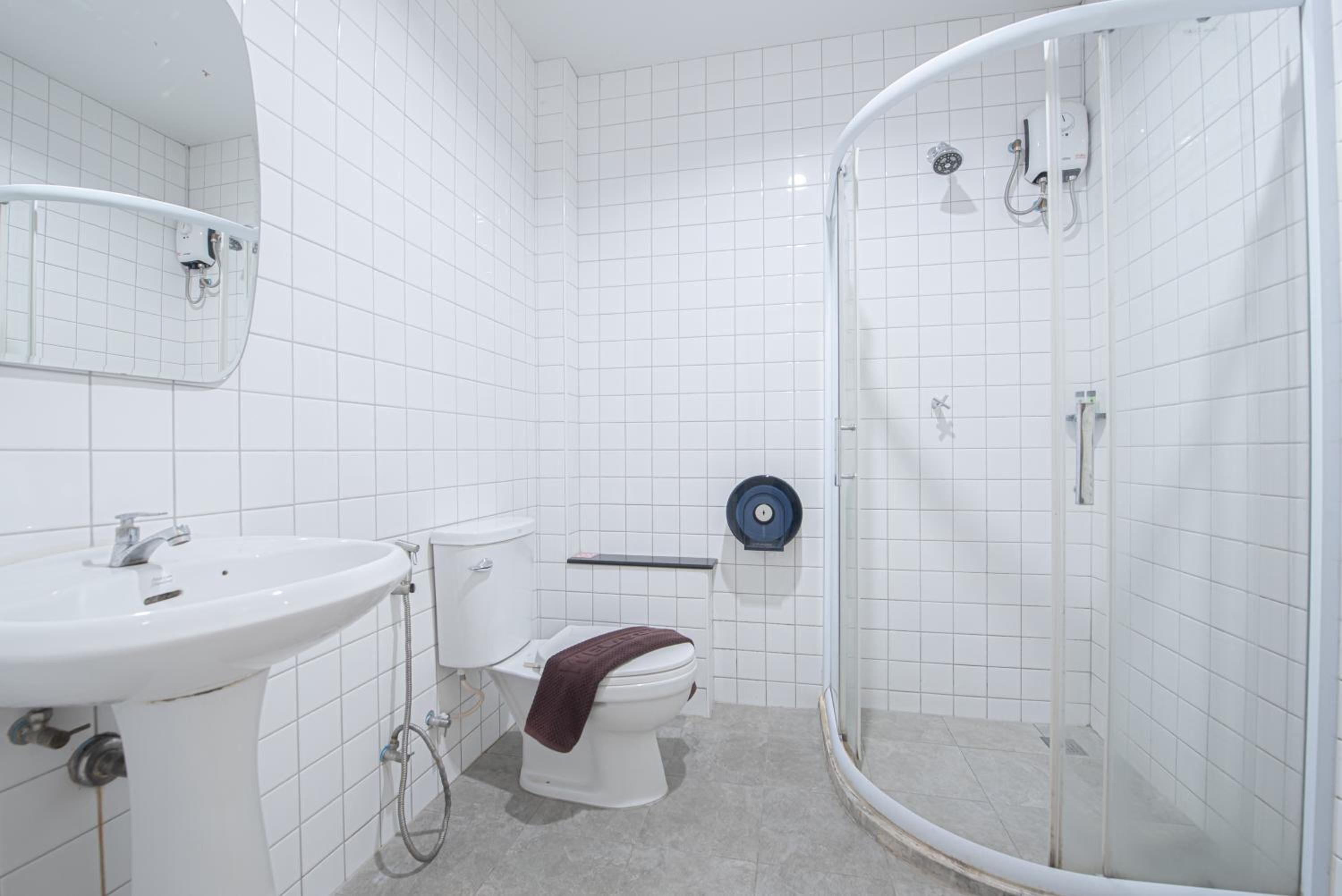 Double Room - Photo 2