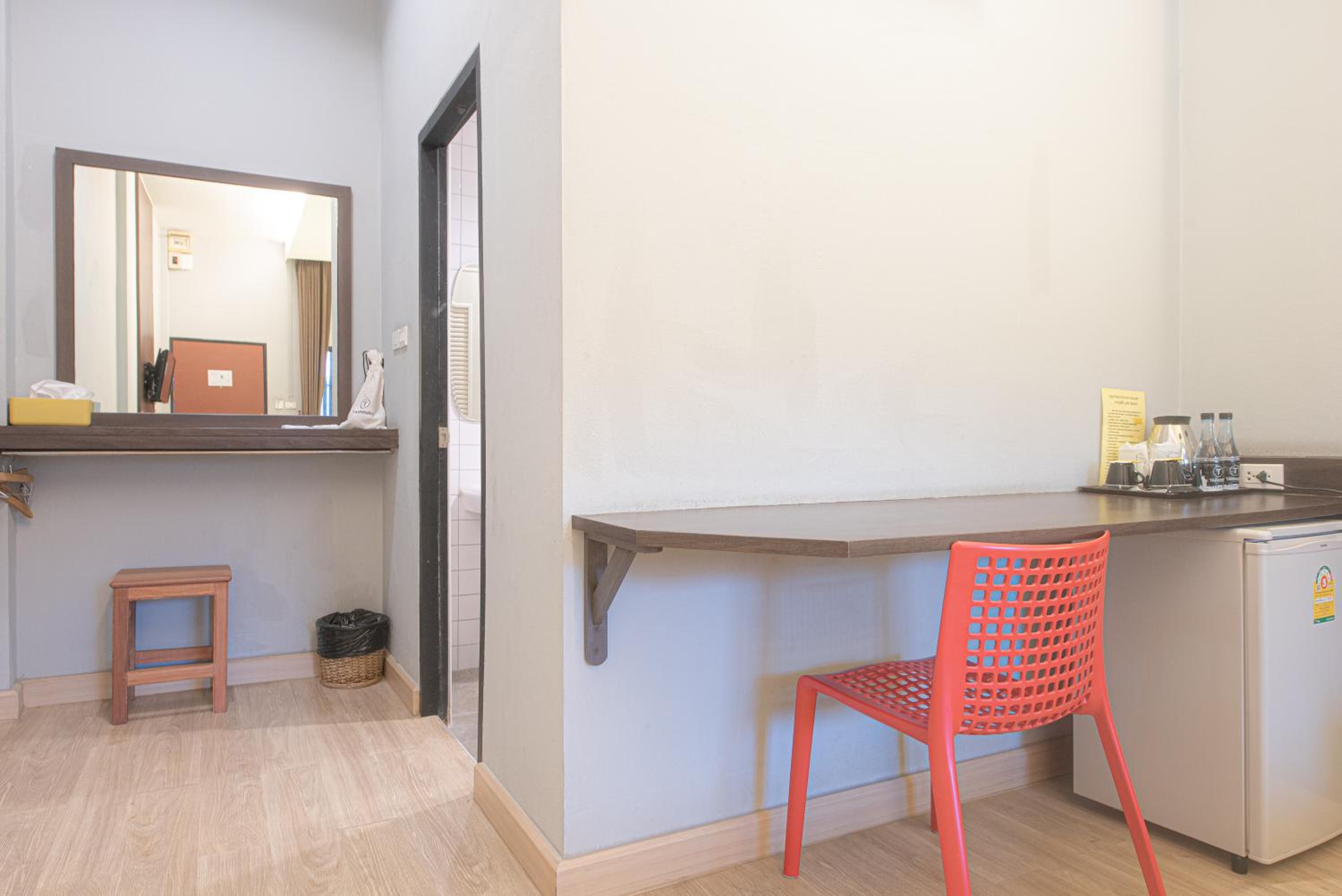 Double Room - Photo 8
