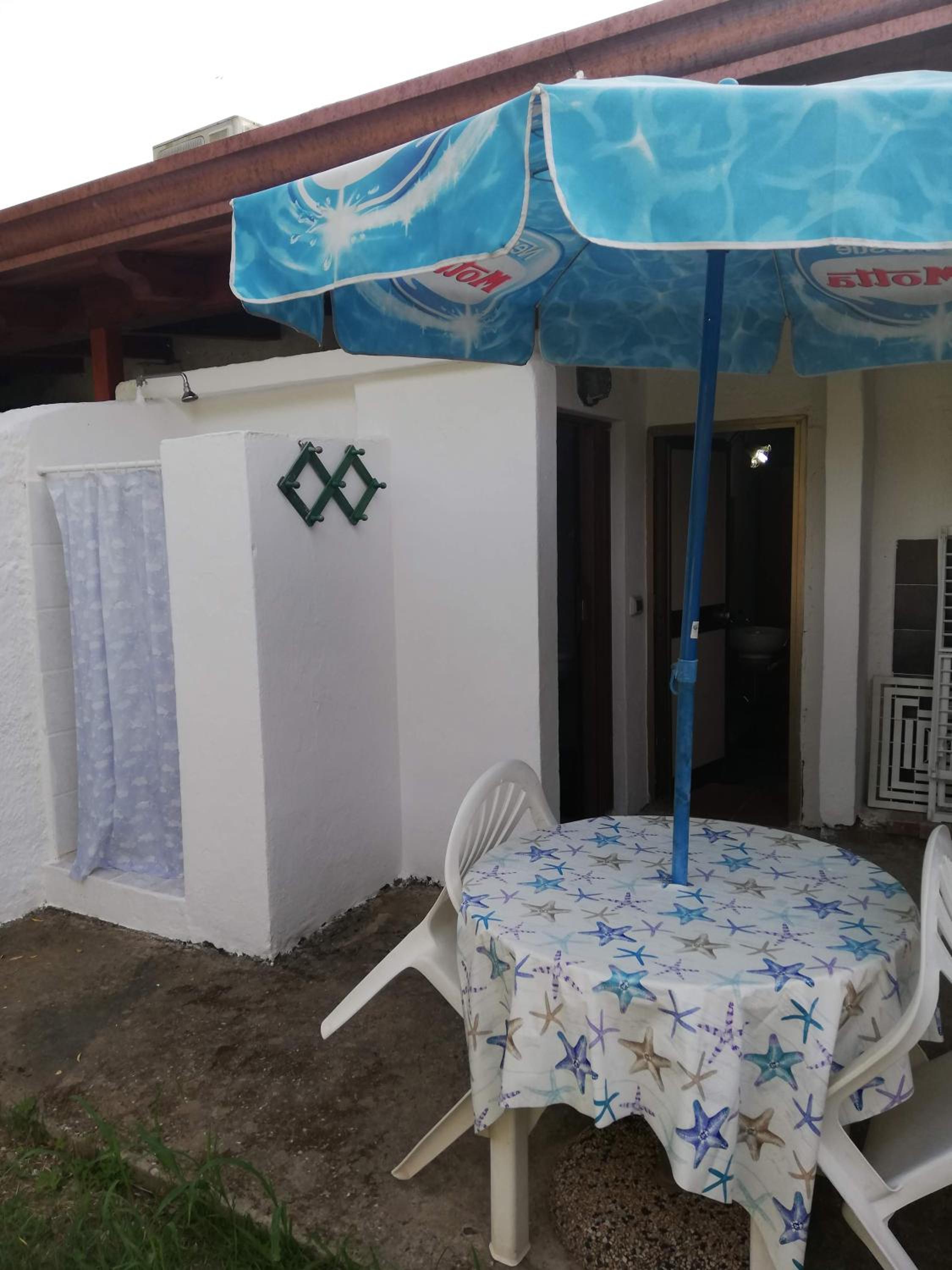 Double Room with Private External Bathroom - Photo 9
