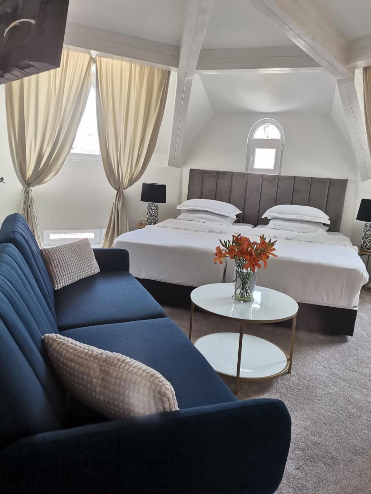 Family Suite photo 2