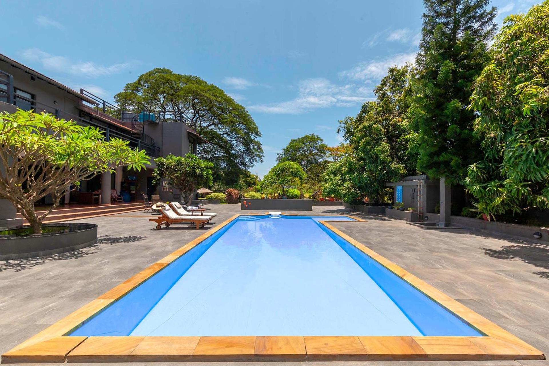 Villa photo 2
