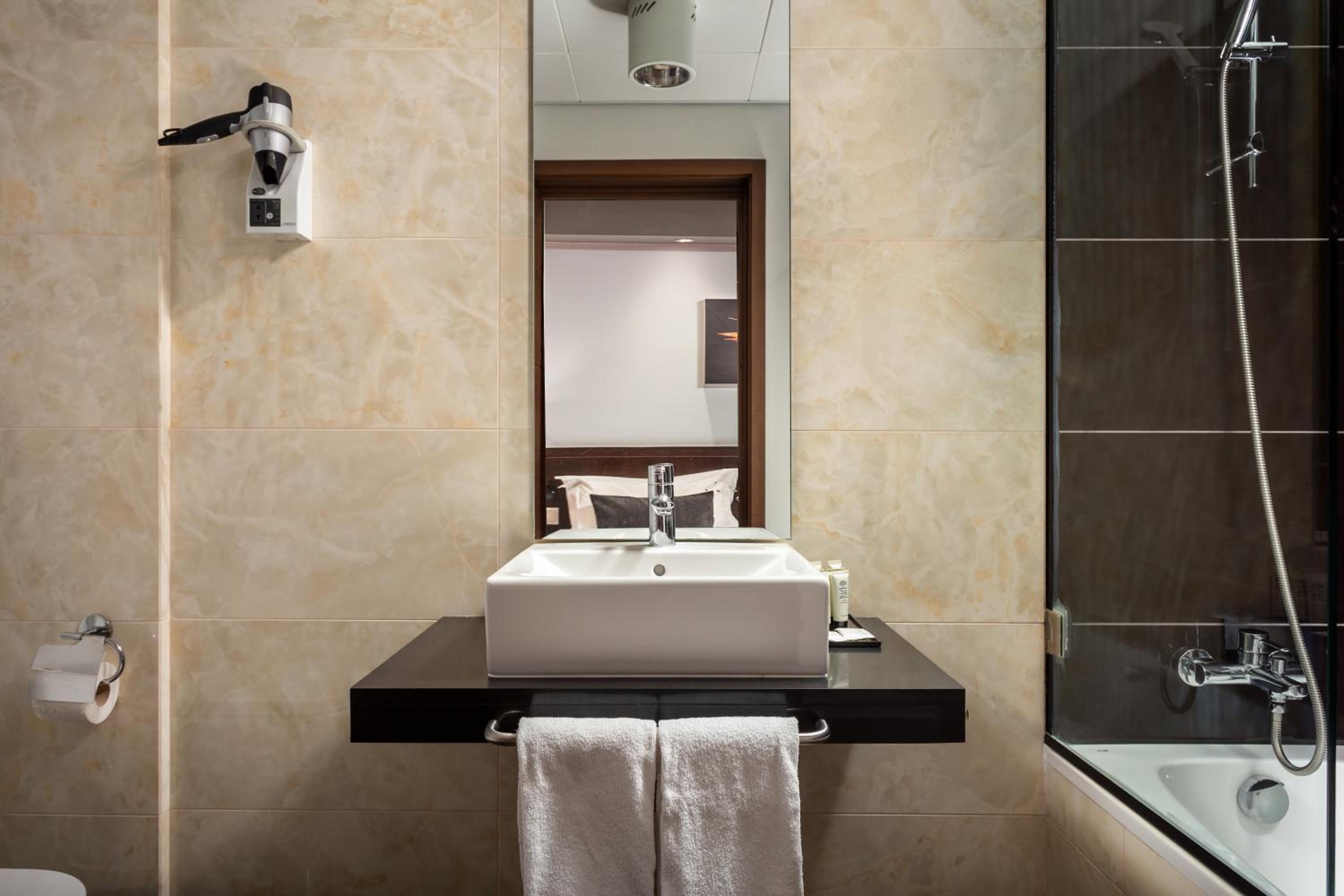 Available room