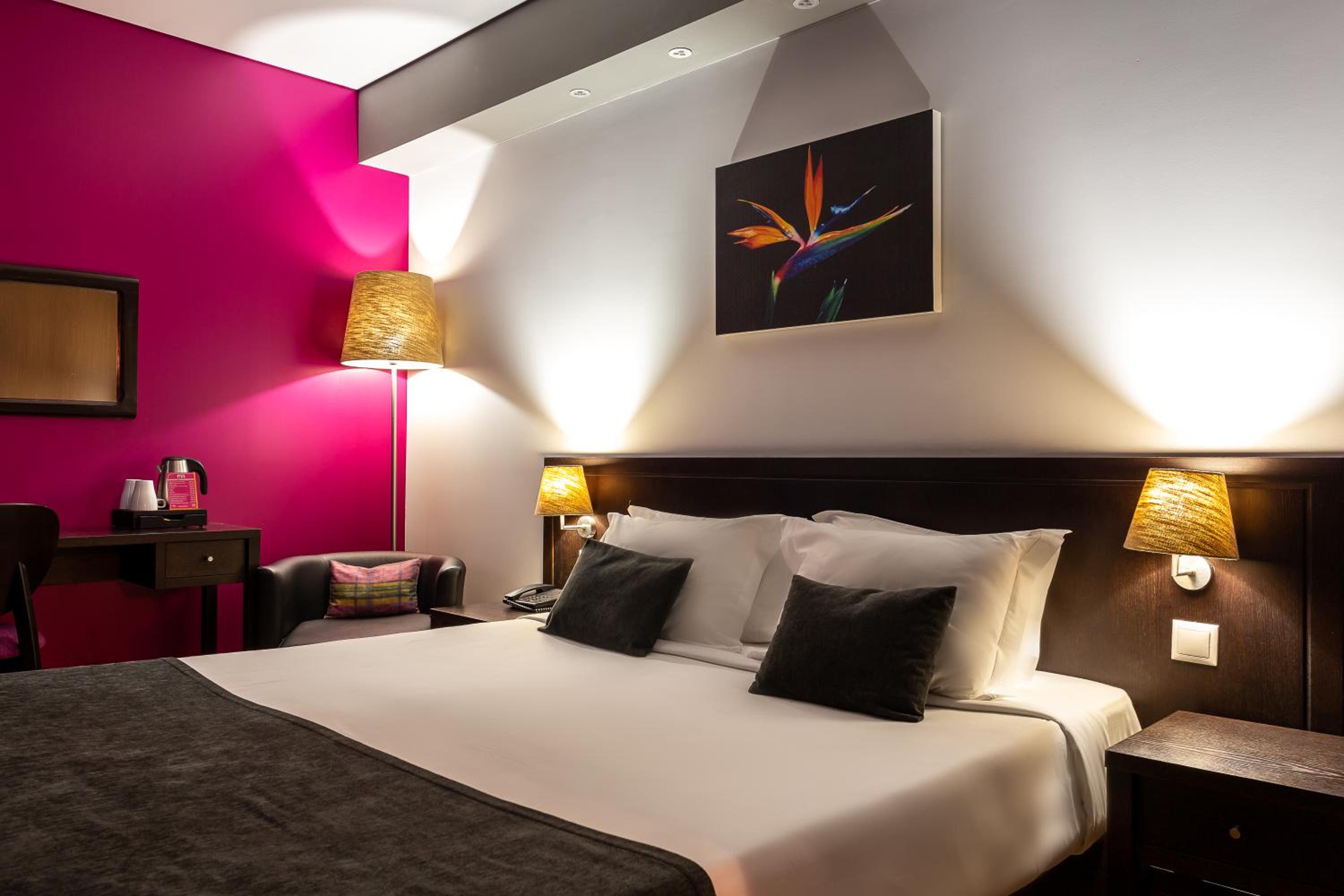 Available room