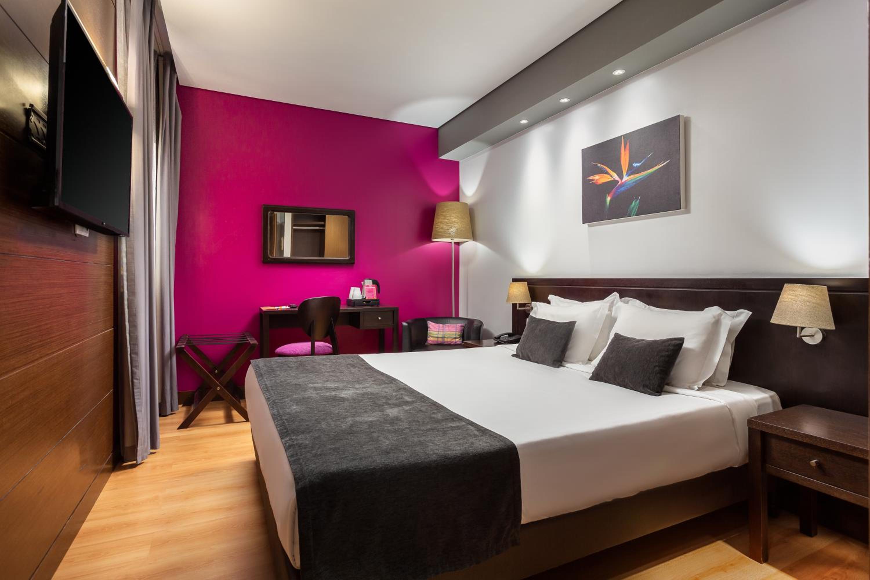 Available room