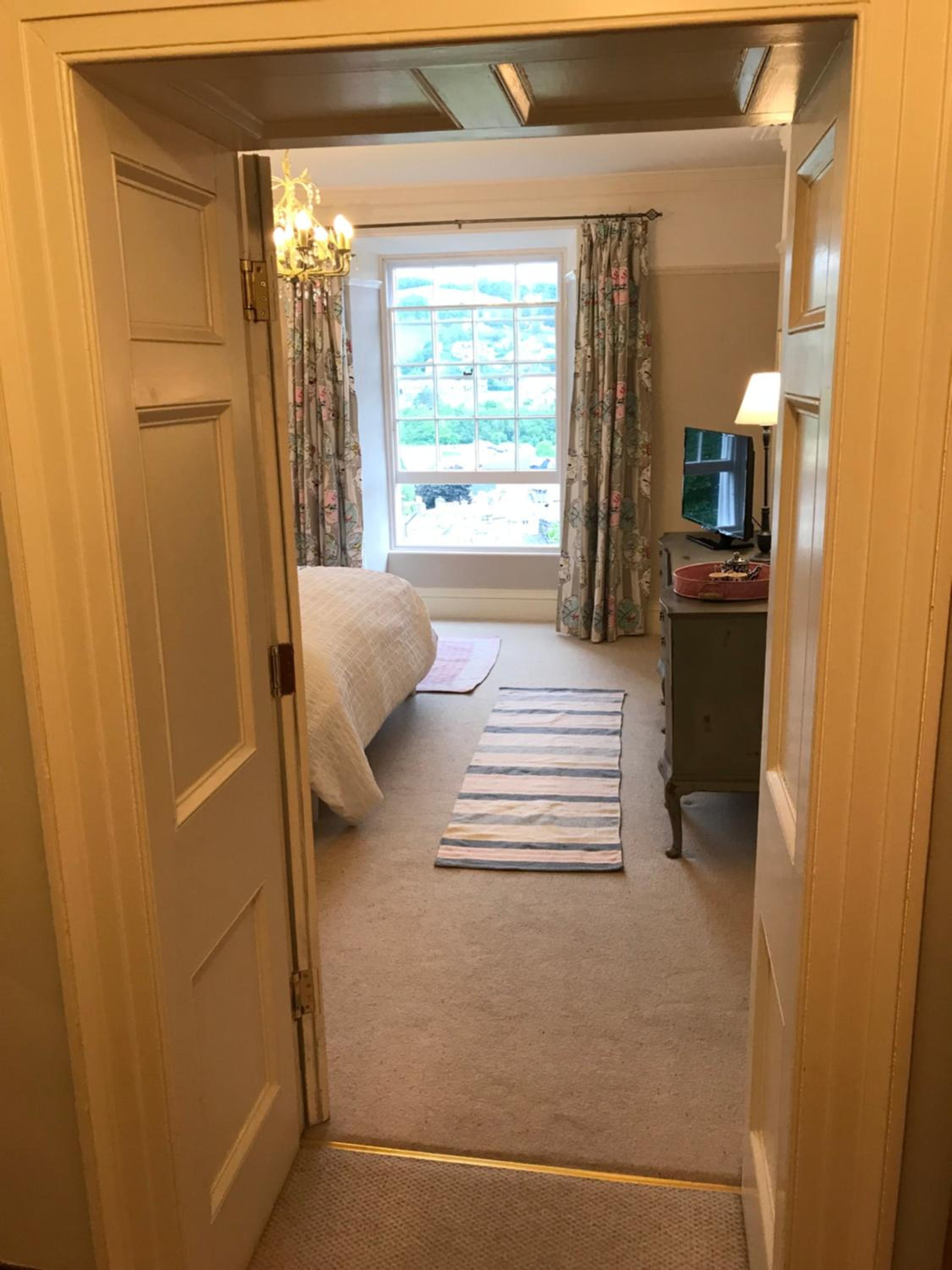 King Room with Garden View - Photo 9