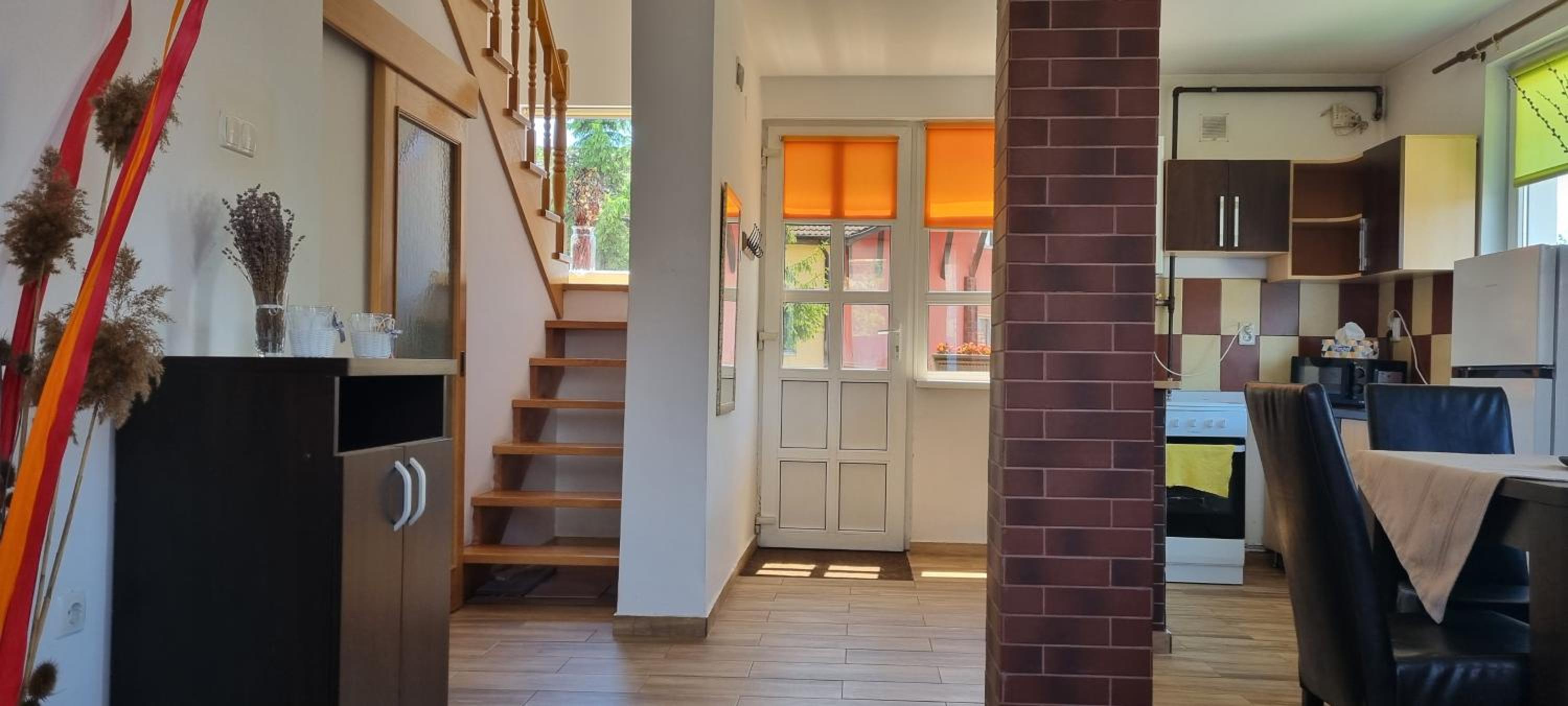 Two-Bedroom Apartment - Photo 5