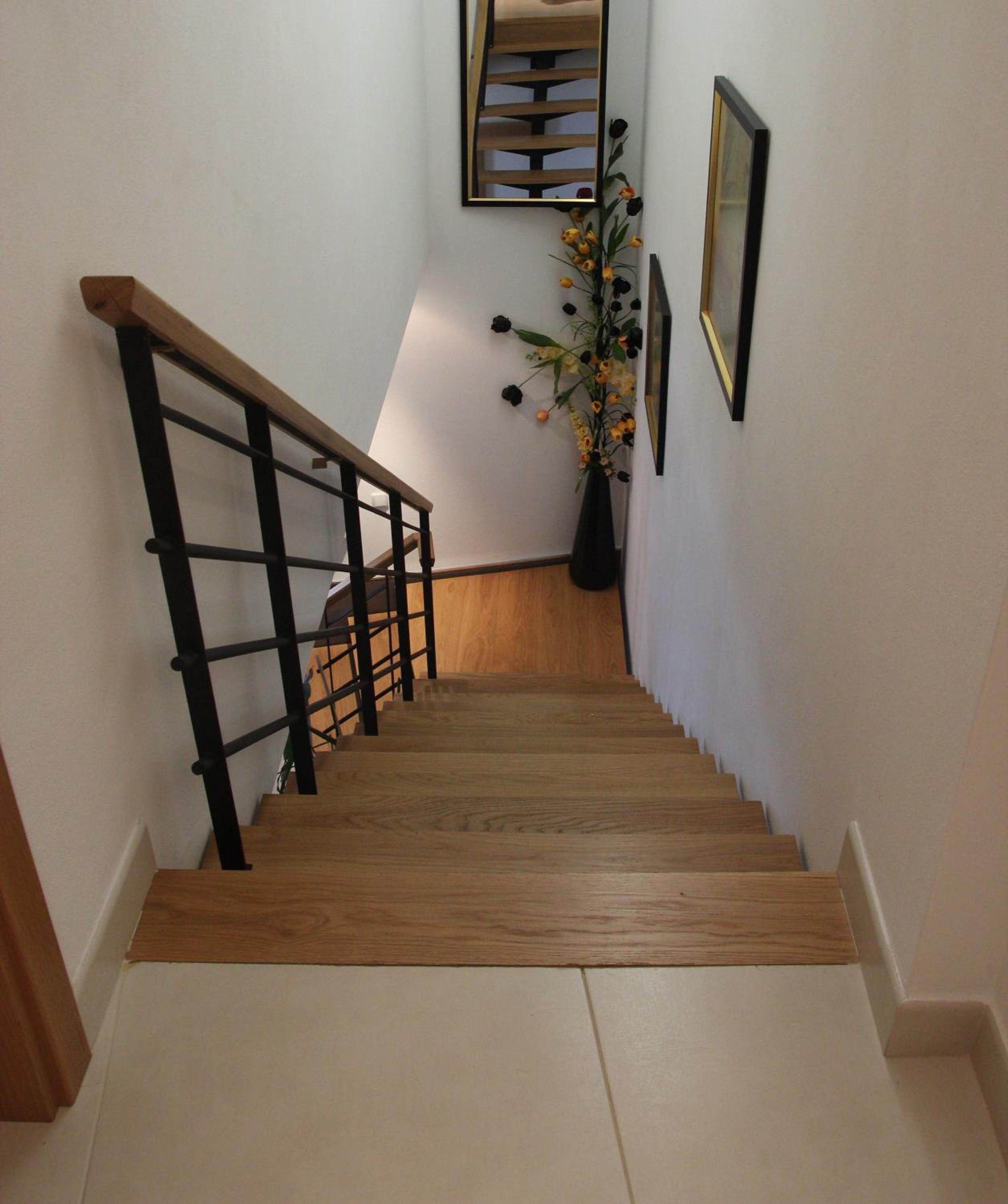 Three-Bedroom House photo 3