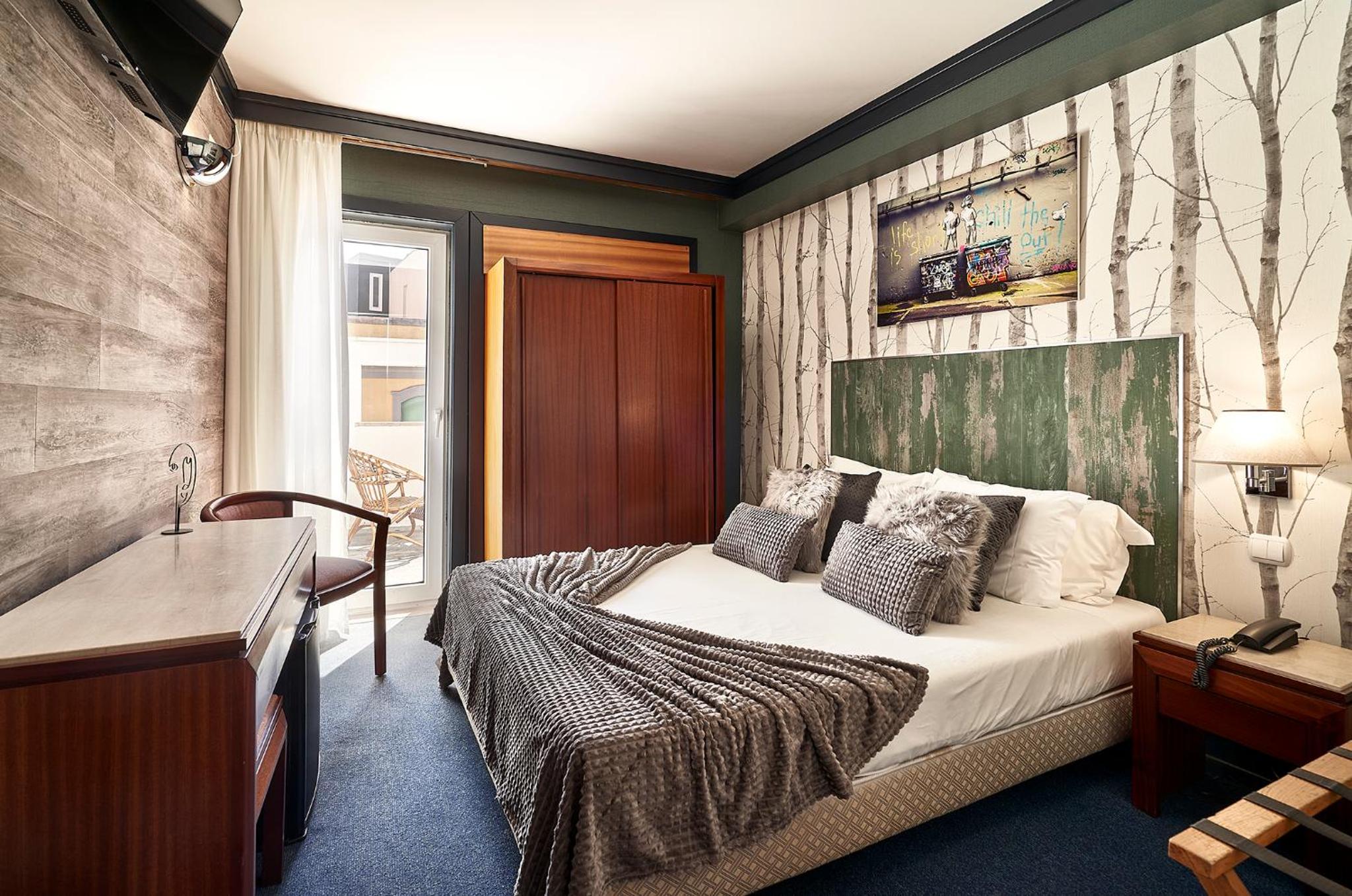 Double Room with Terrace
