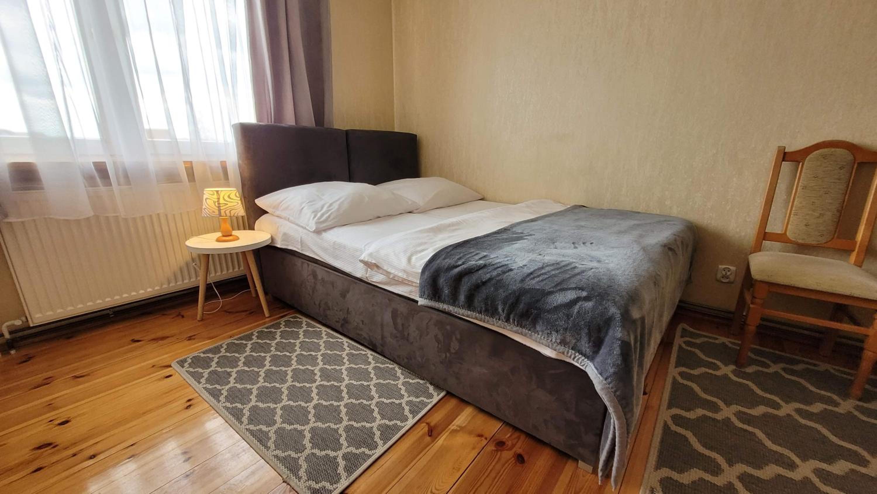 Budget Double Room - Photo 1